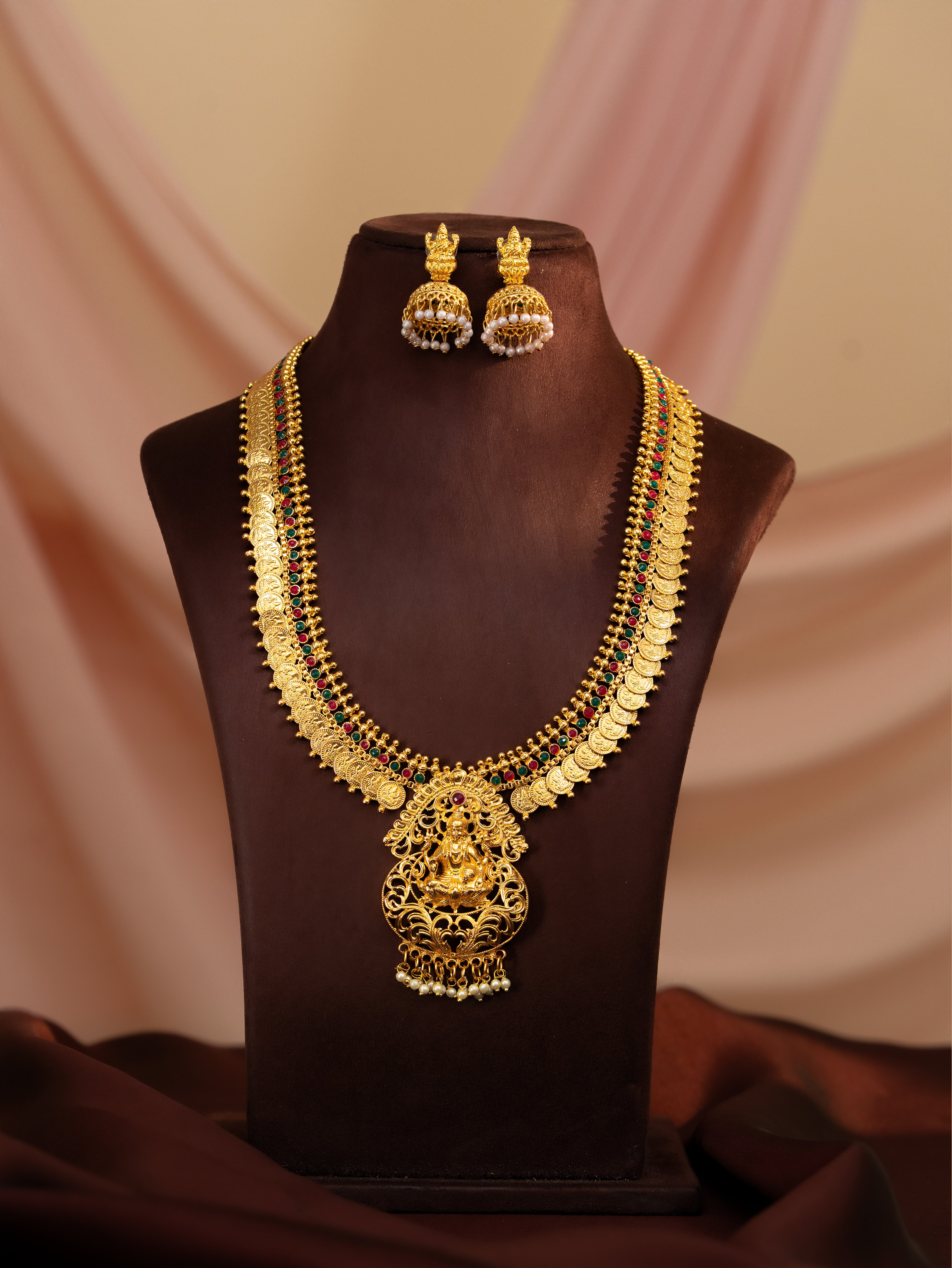 Lakshmika Temple Necklace set (Red)