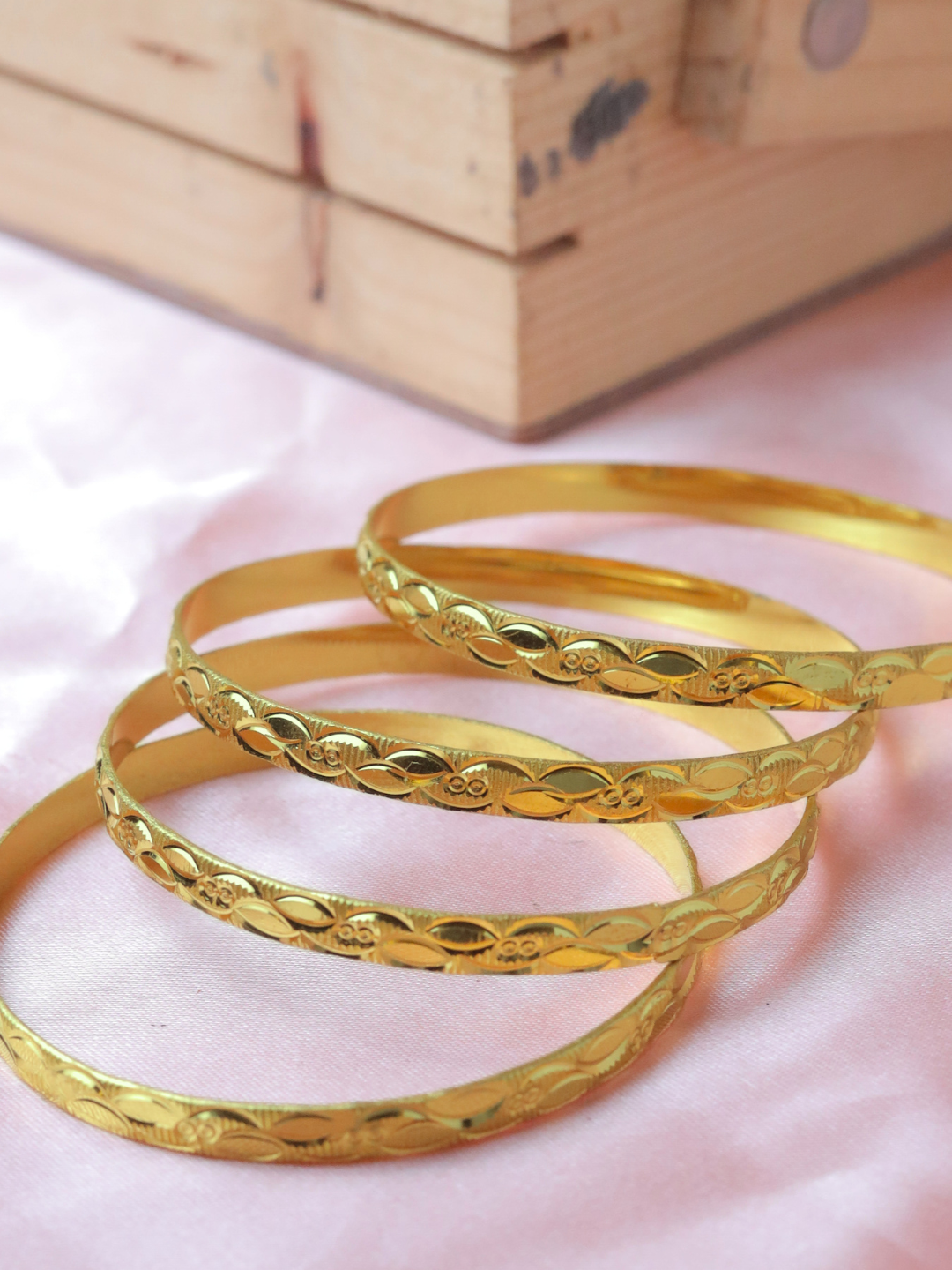 Mahi Bangle.  (Set of 4)