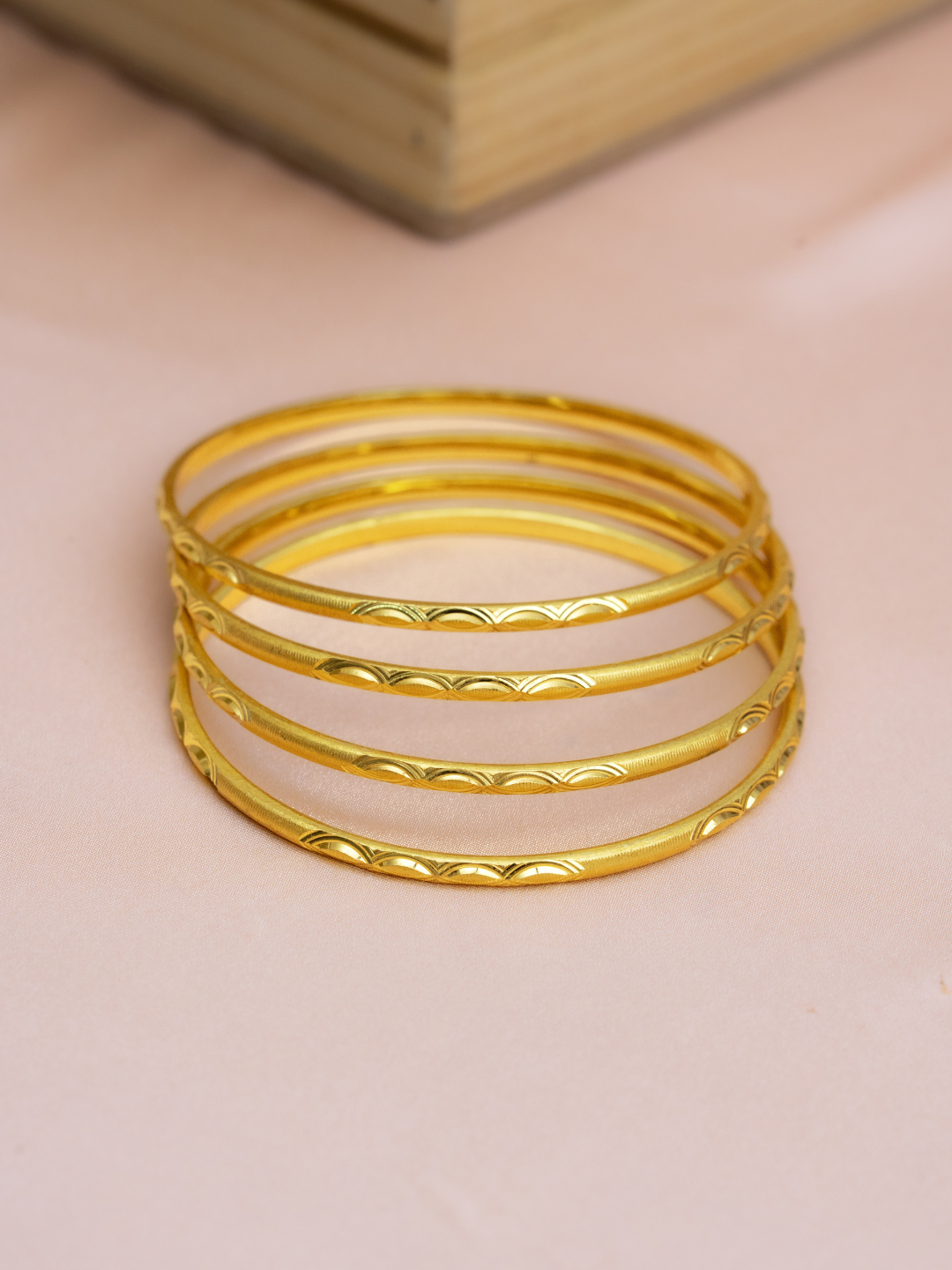 Sarika Bangle (Set Of 4)