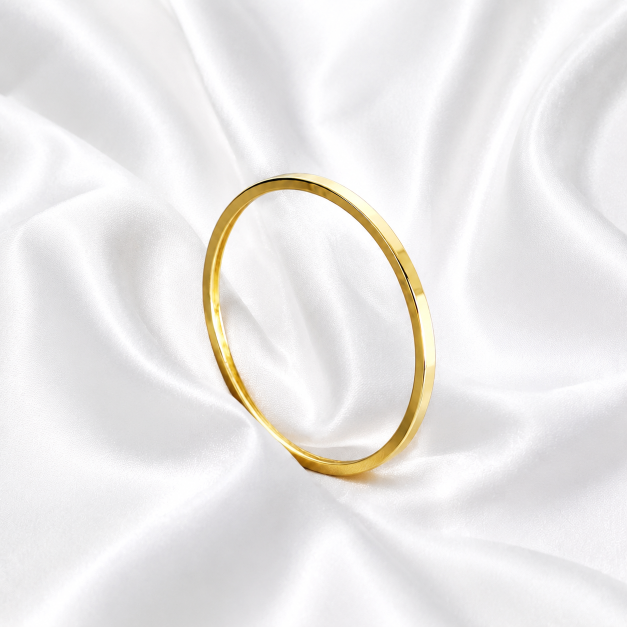 Kavita Bangle Bracelet