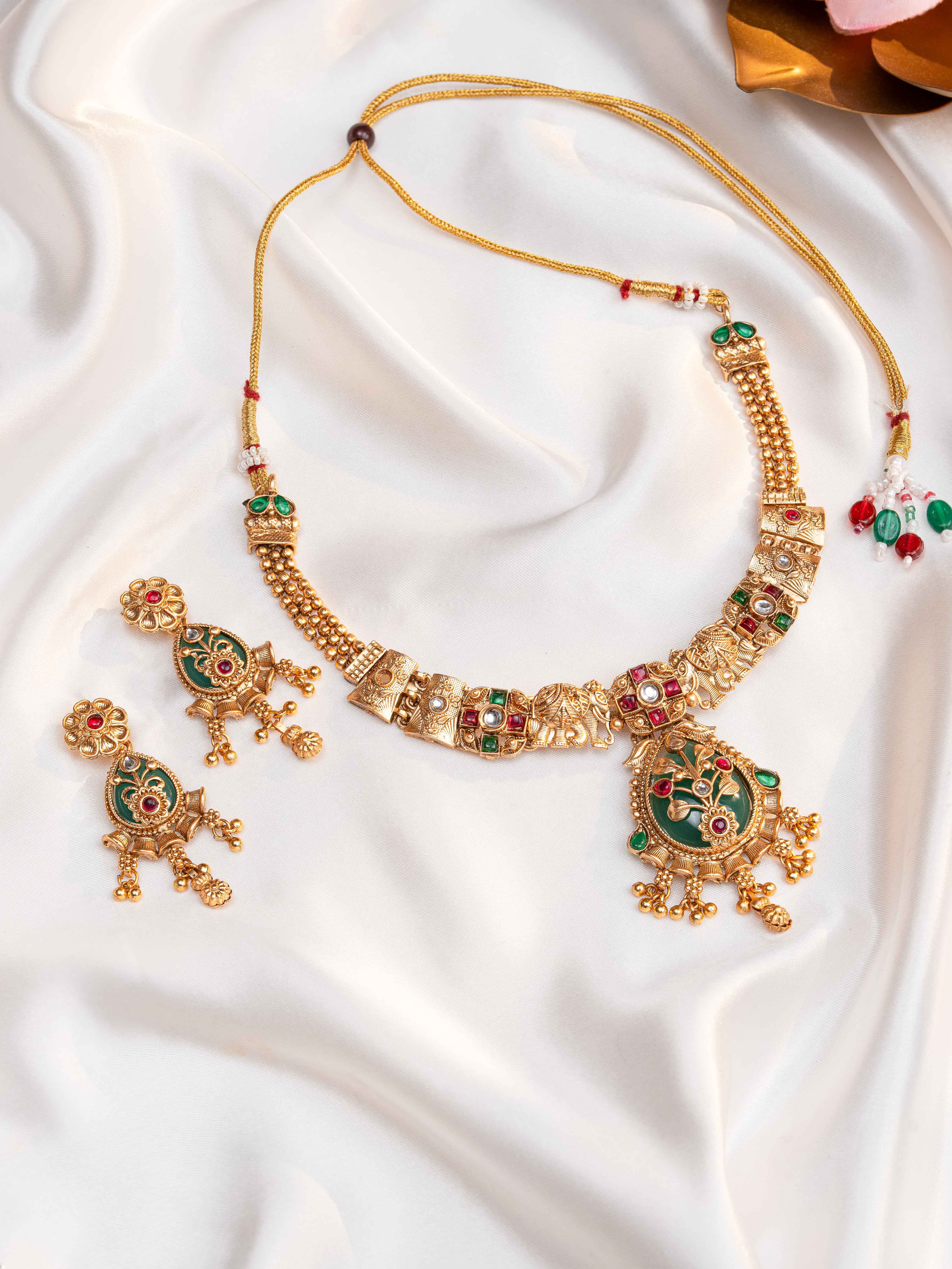 Ambika Necklace Set