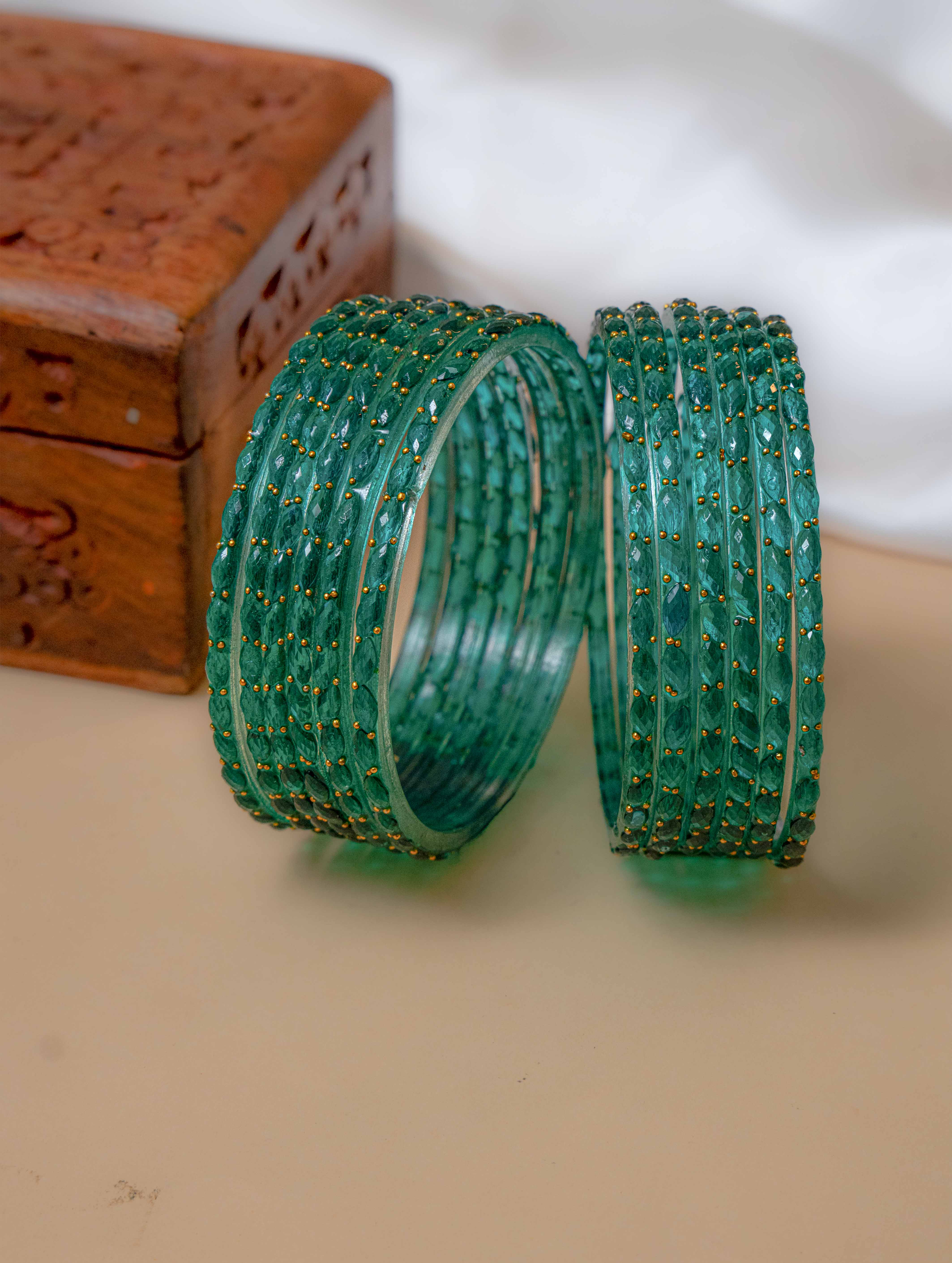 Vihana Glass Bangle  ( Set of 12)