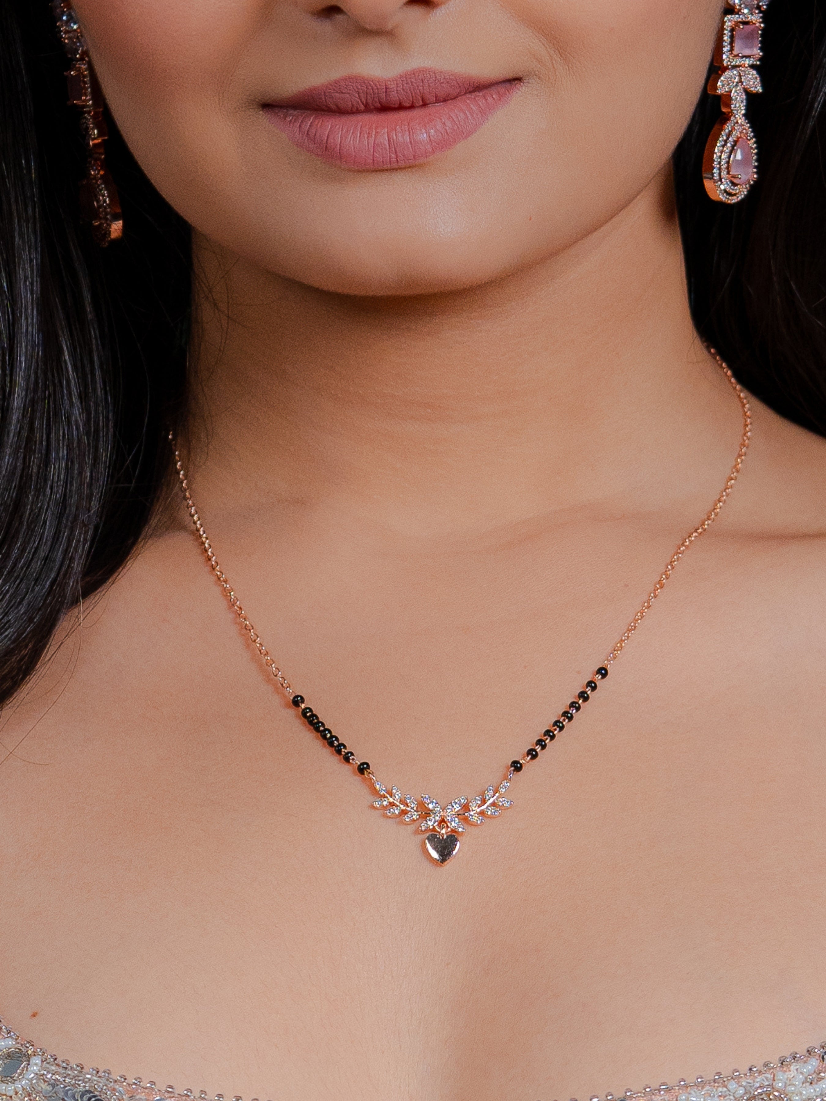 Nora Mangalsutra