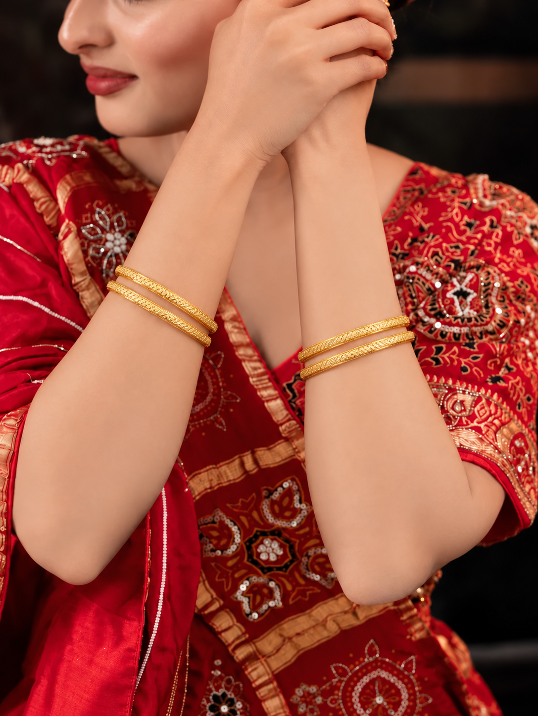Nisha Bangle. (Set of 4)