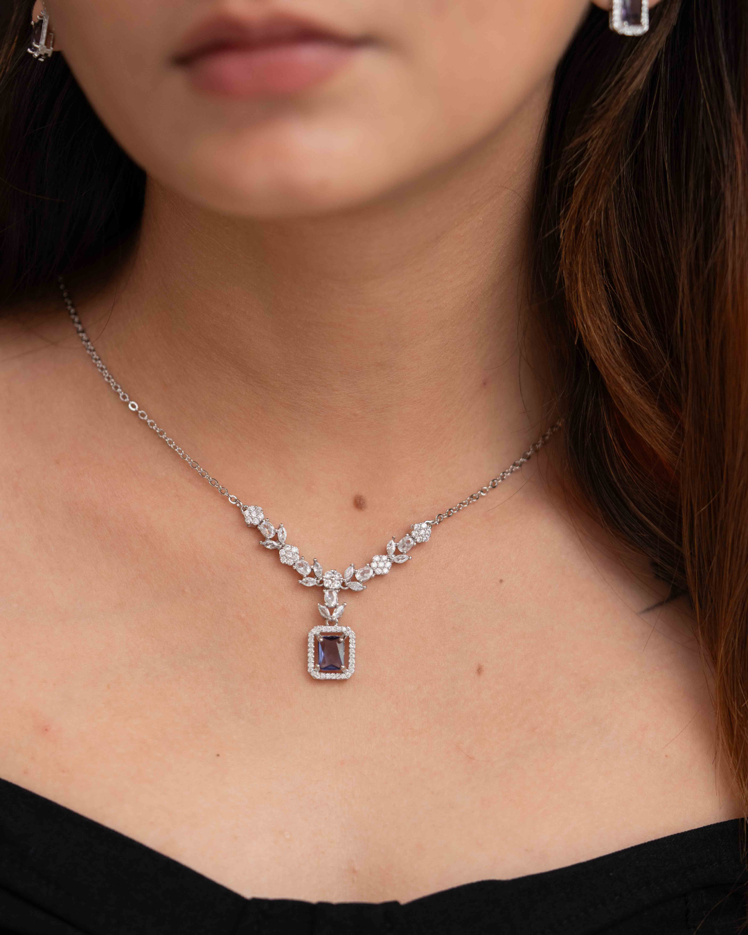 Lina Silver Necklace Set