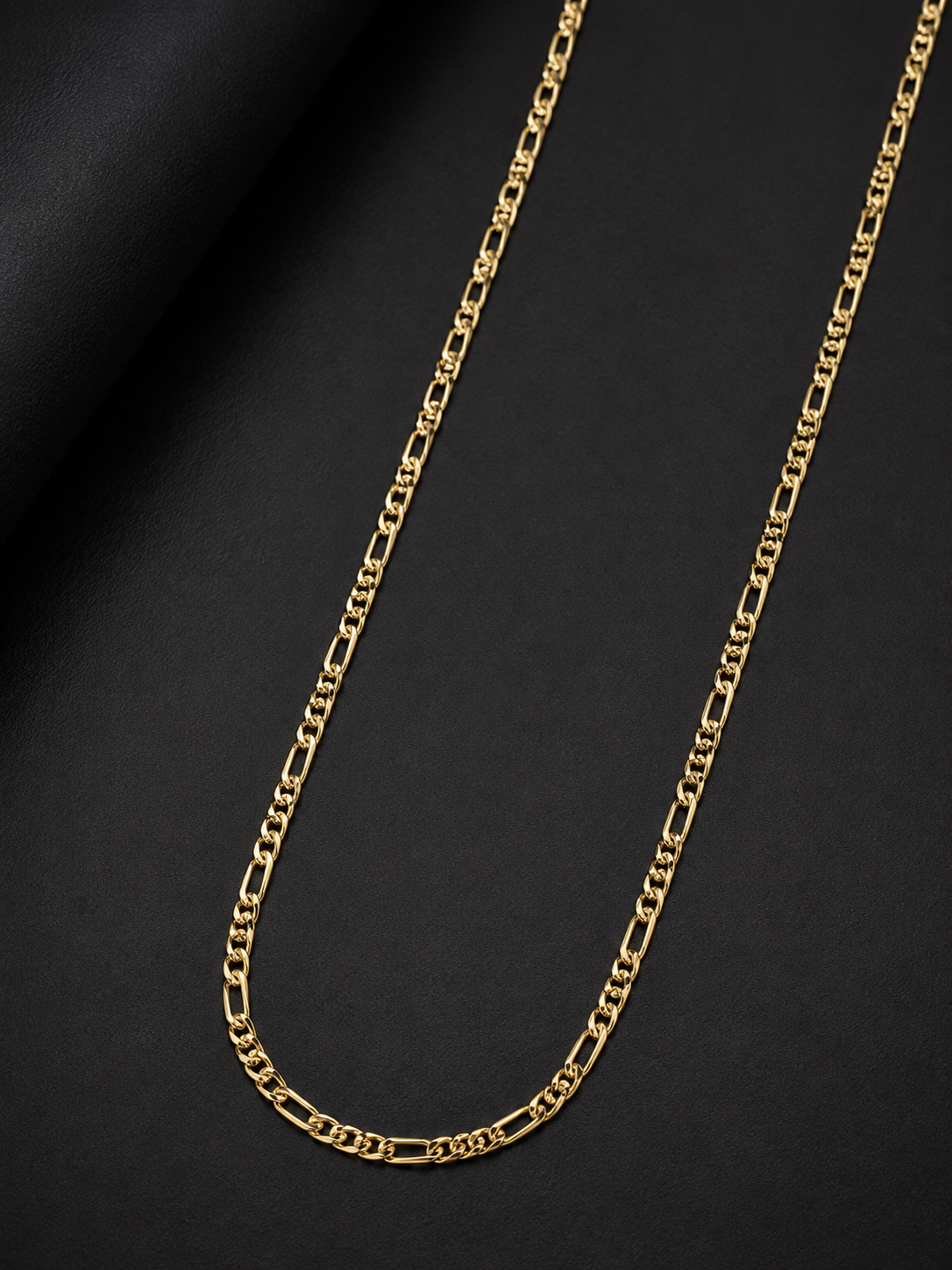 Della Gold Chain