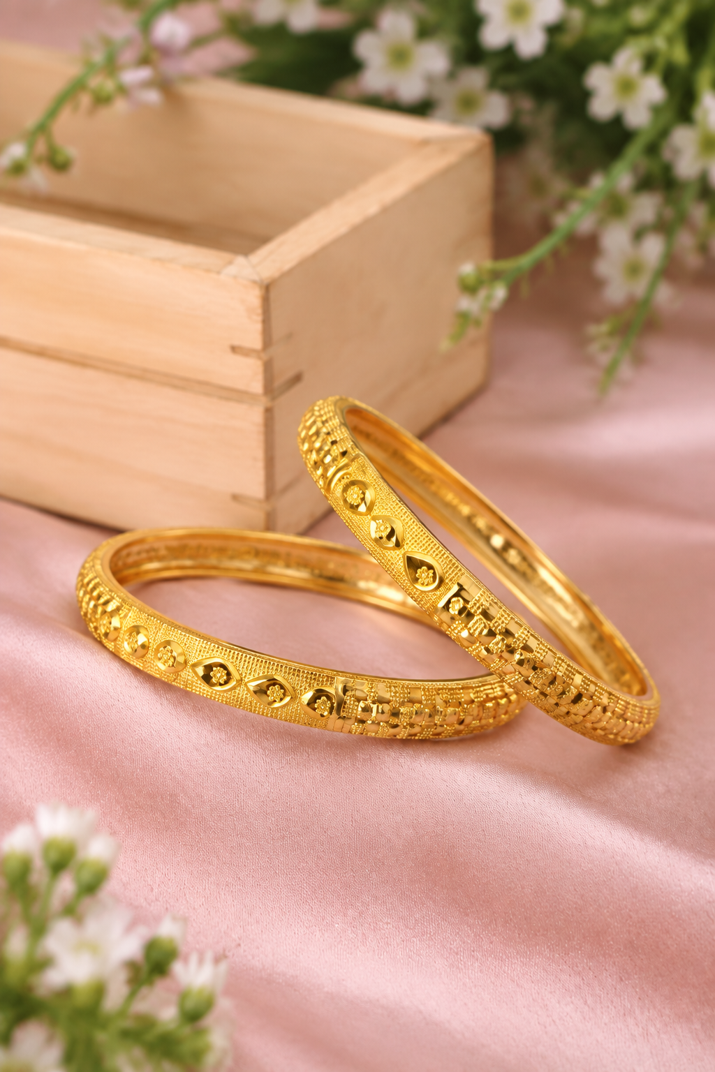 Vaishnavi Bangle (Set Of 2)