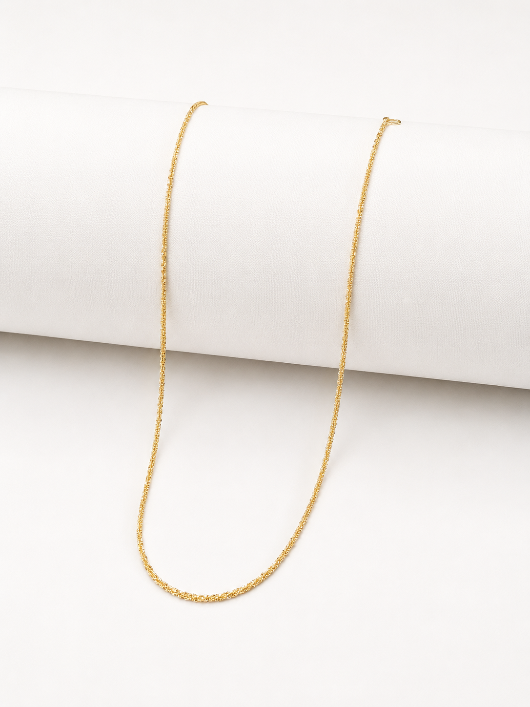 Ornika Gold Chain