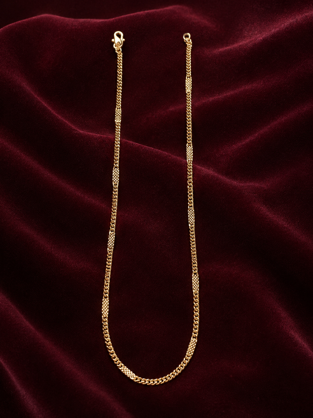 Fenila Gold Chain