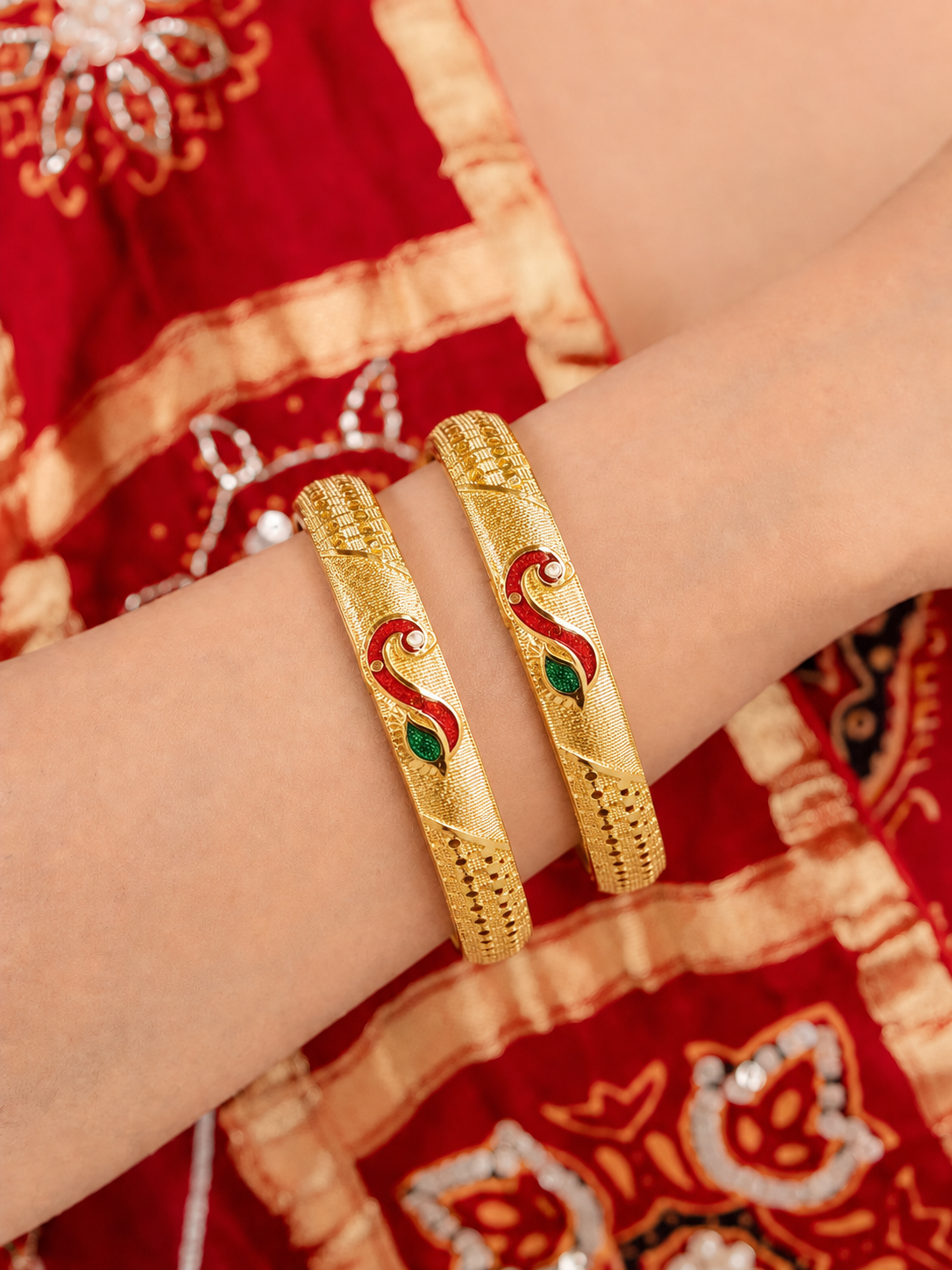 Navisha Bangle (Set Of 2 )