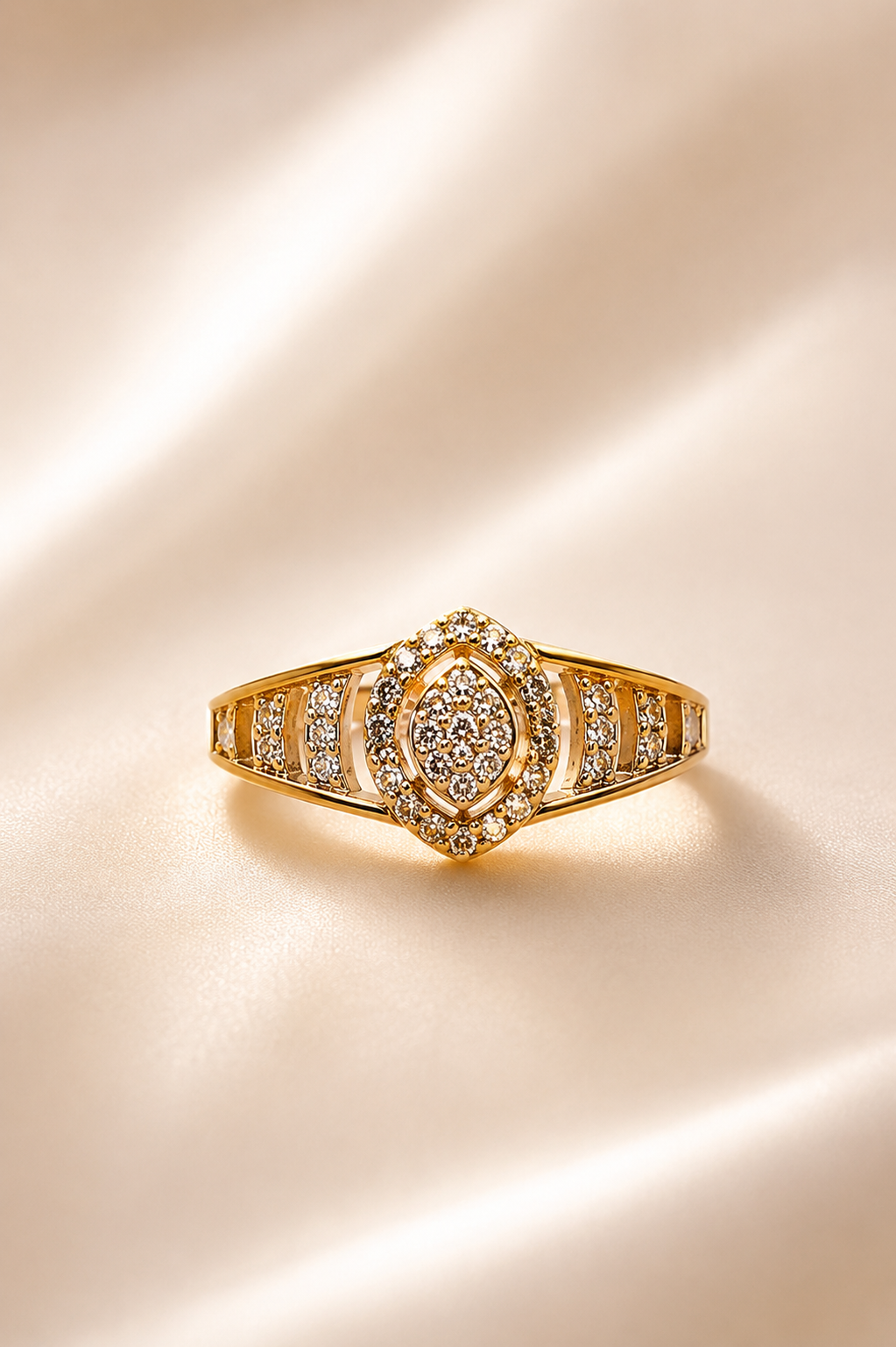 Vyomi Adjustable Ring