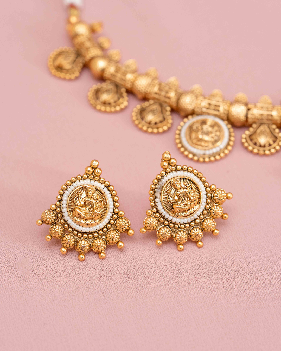 Vighneshwari Necklace set