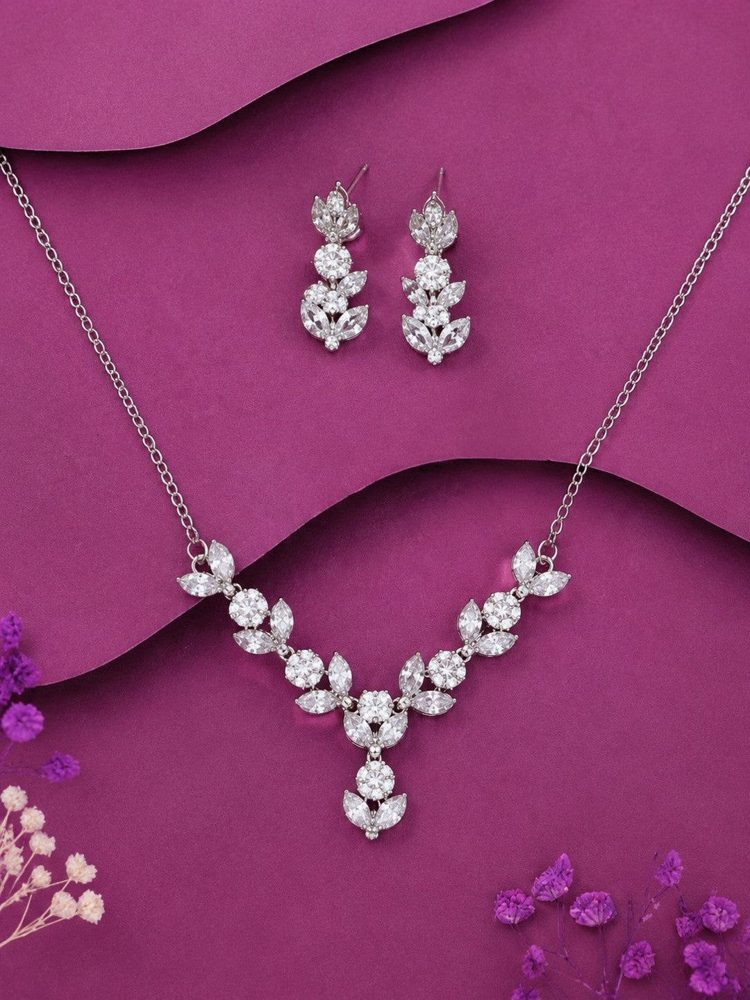 Taruni Silver Necklace Set