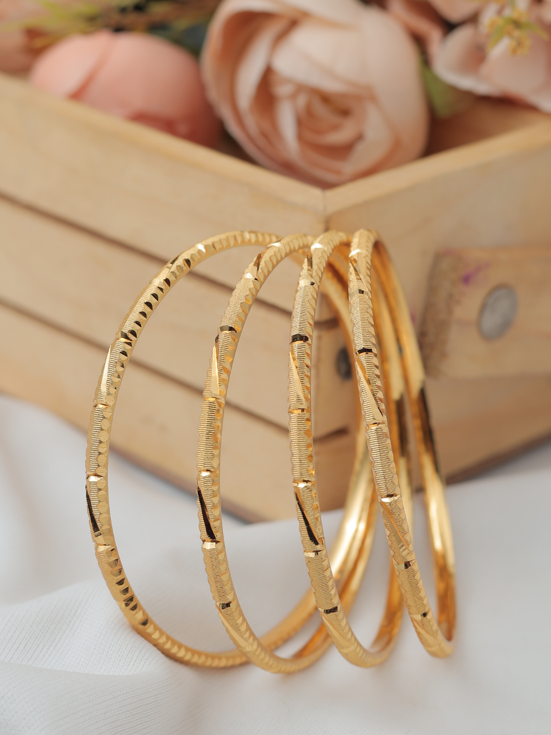 Aashika Bangle.  ( Set of 4 )