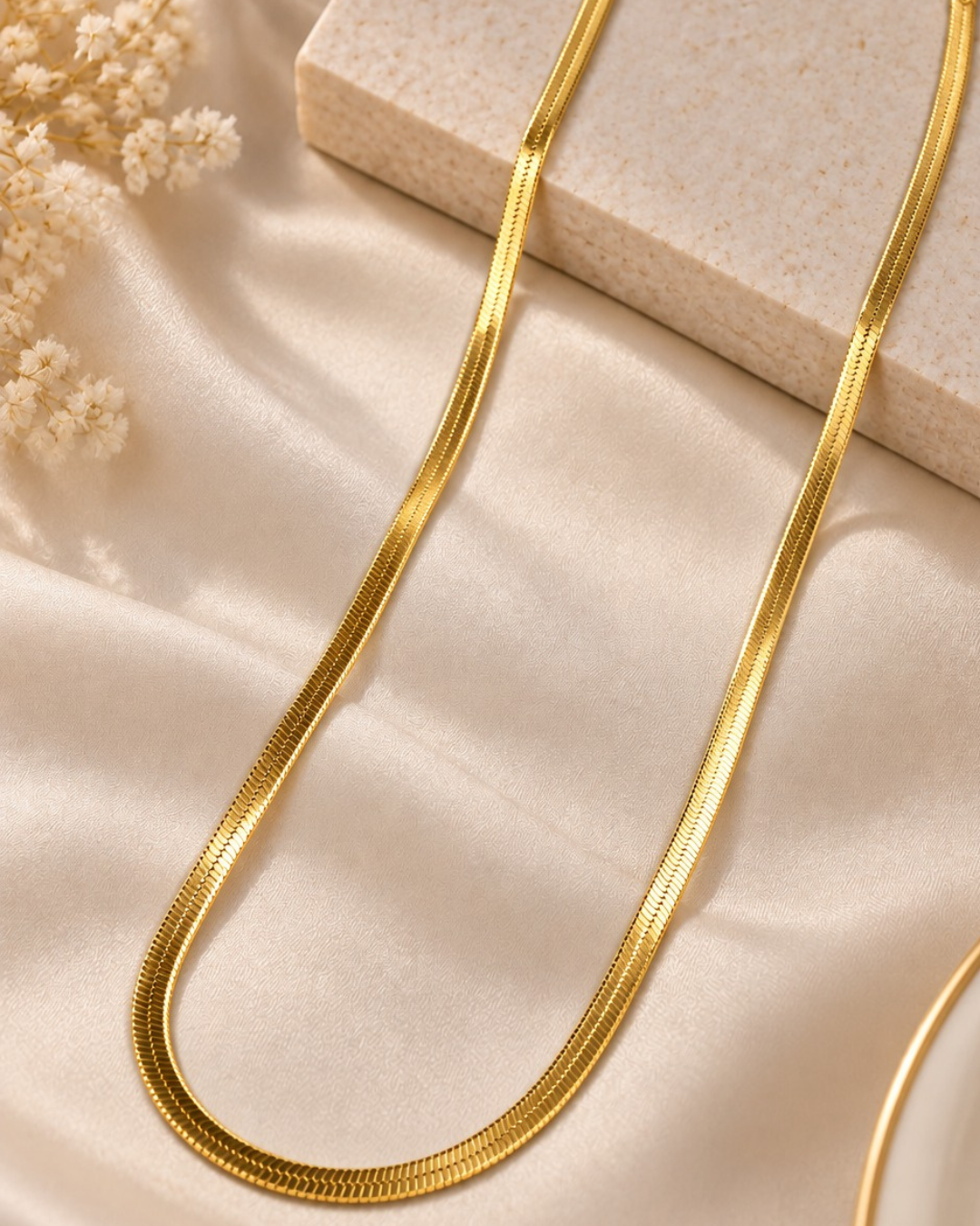 Trace Gold Chain