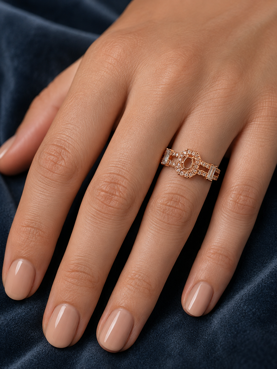 Aella Adjustable Ring
