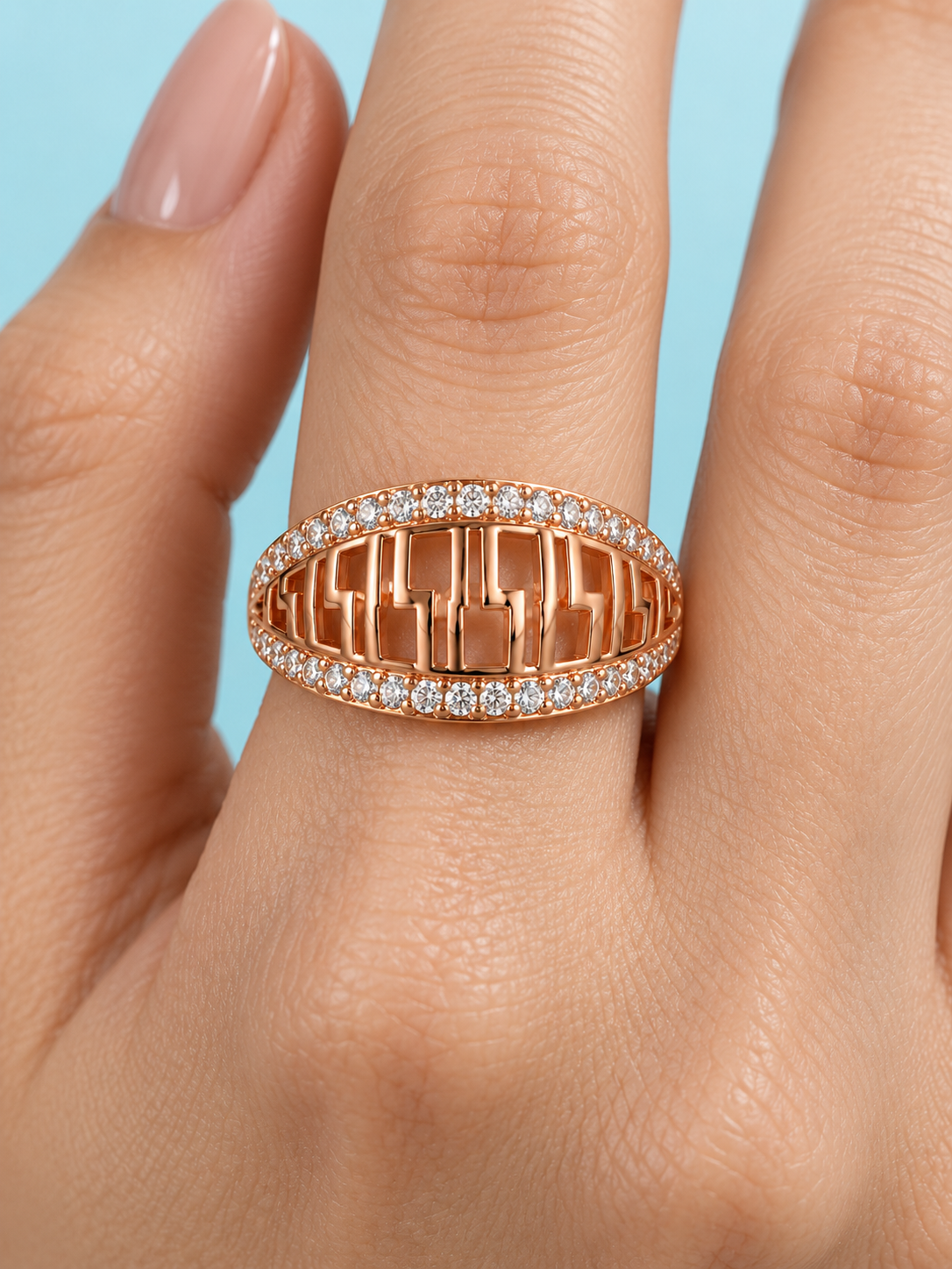 Giana Adjustable Ring
