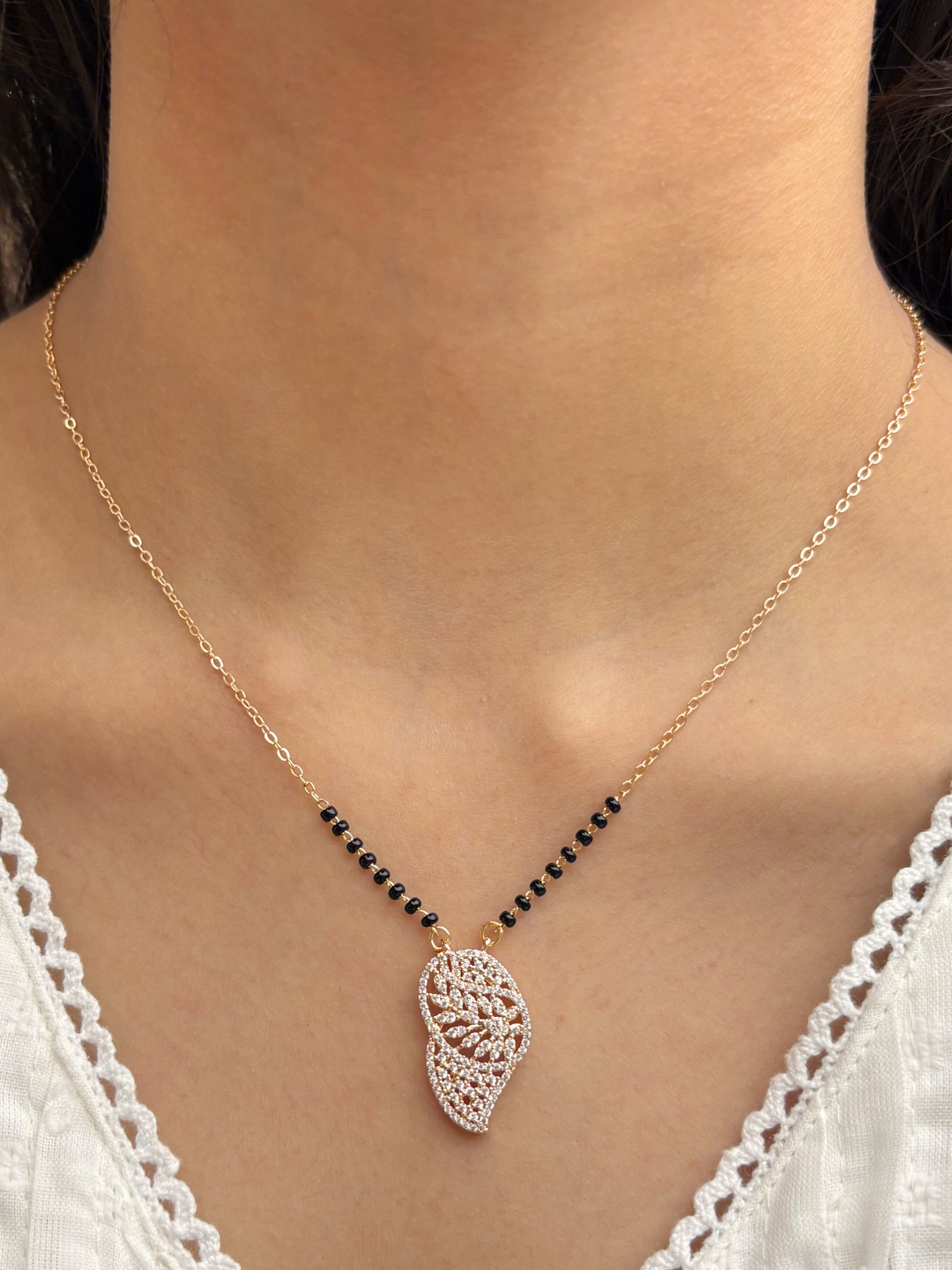 Himanshi Mangalsutra