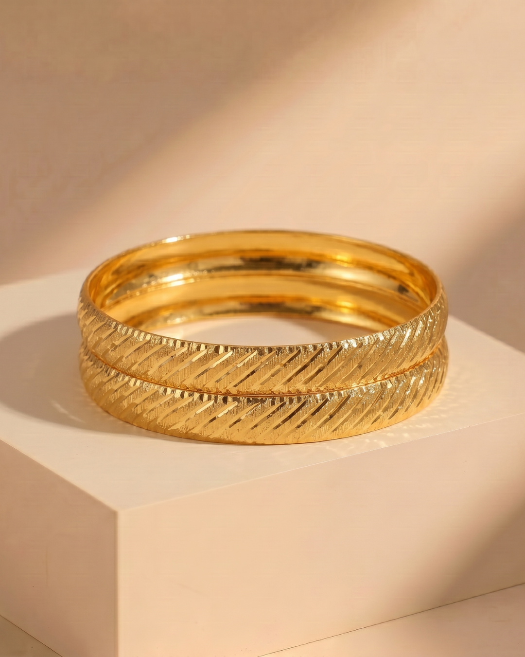 Kanika Bangle. (Set of 2)