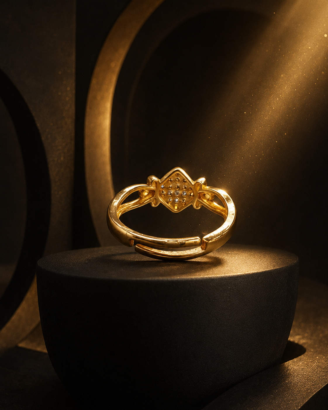 Sunaina Adjustable Ring