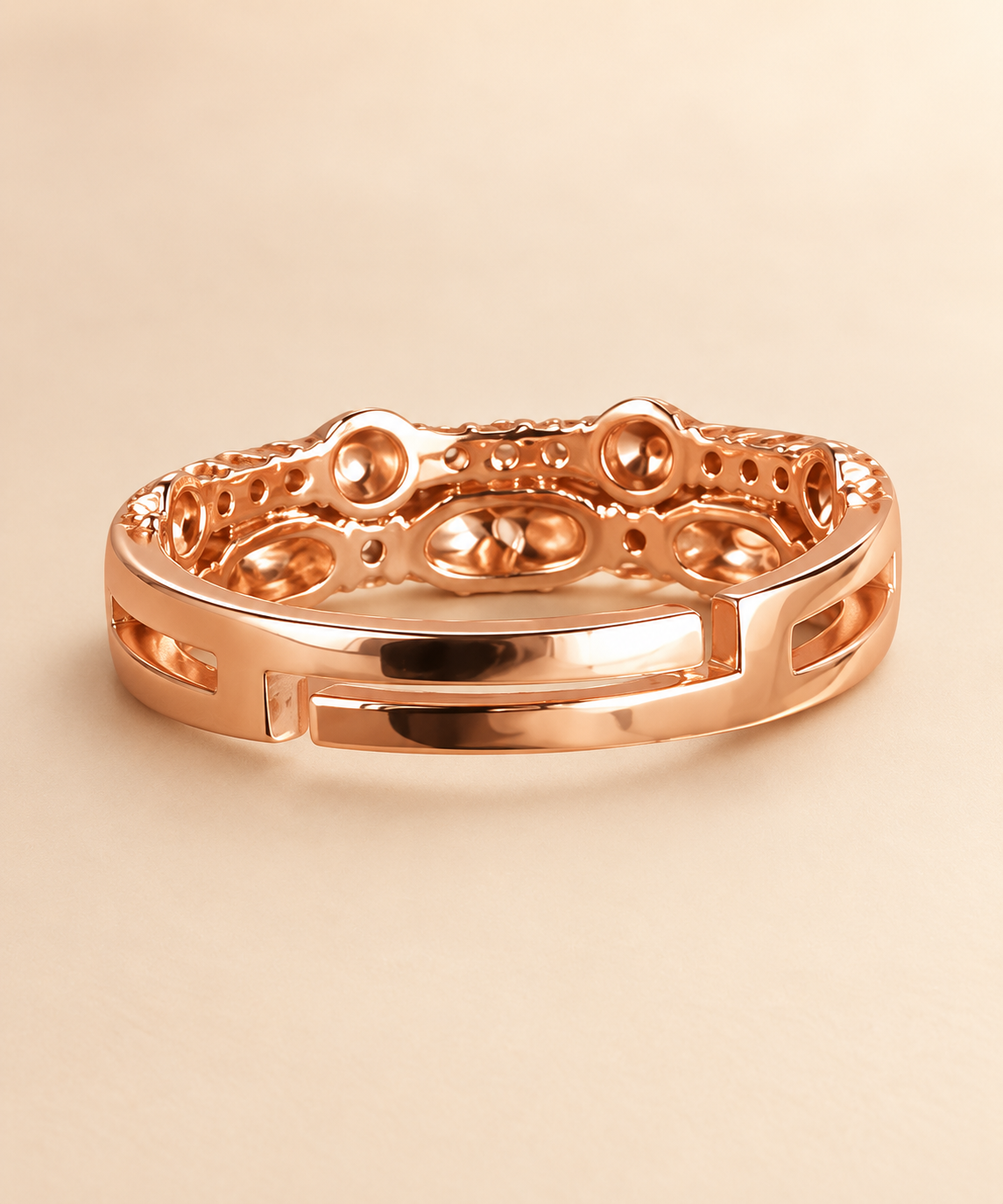 Claudia Adjustable Ring