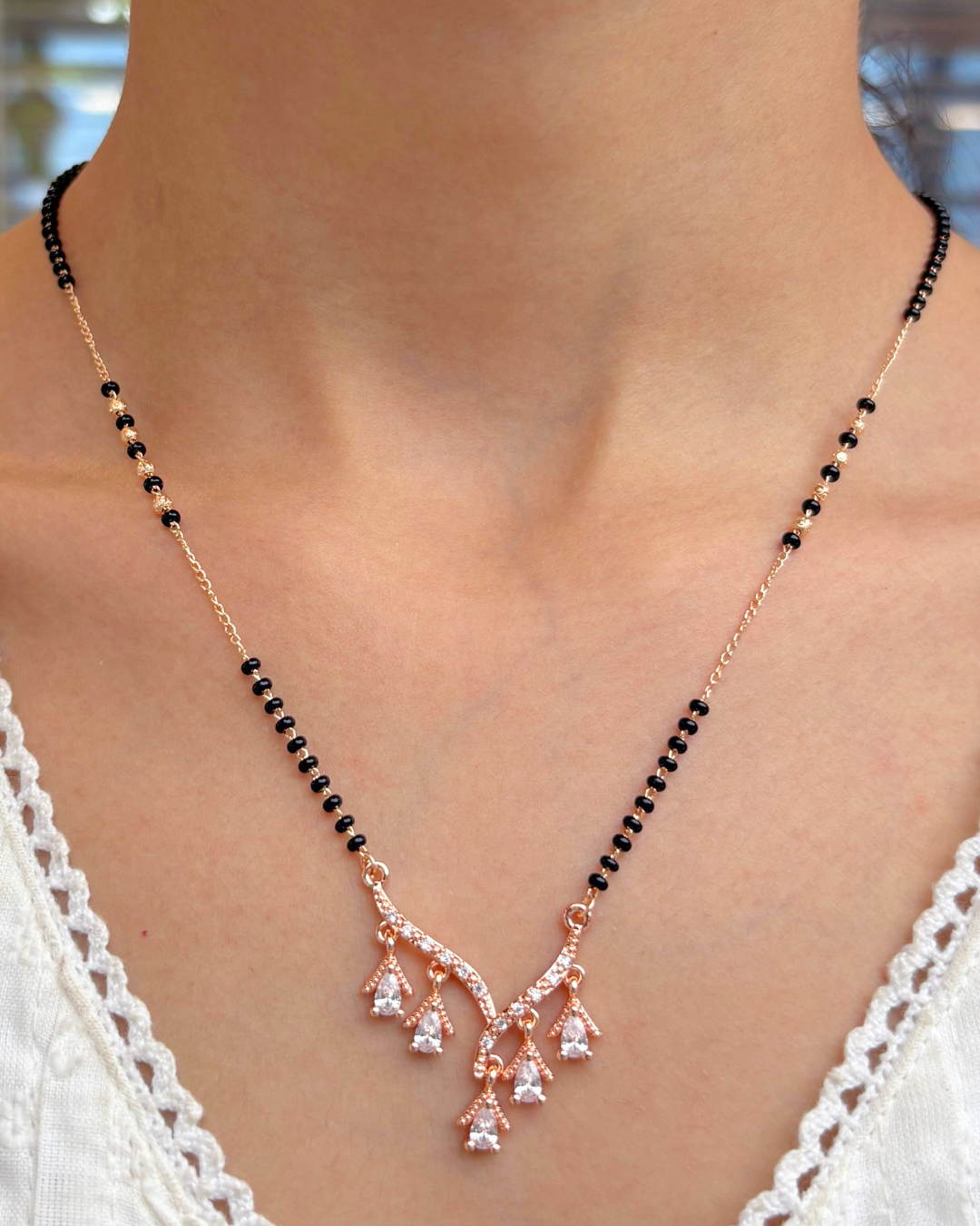 Maitri Mangalsutra White