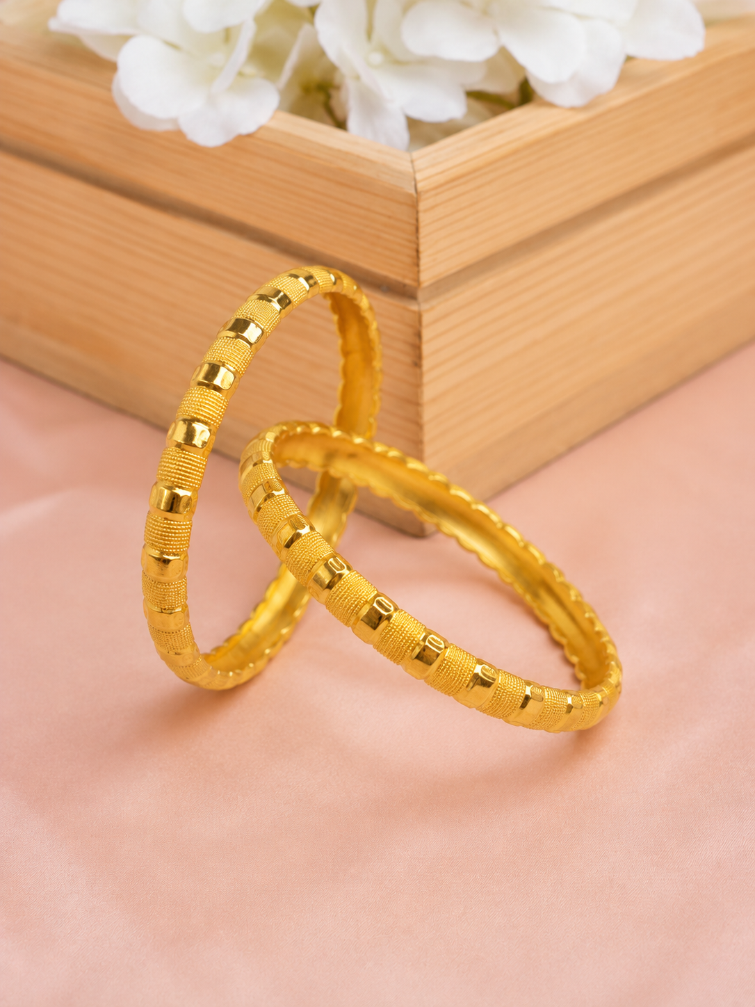 Madhu Bangle (Set of 2)