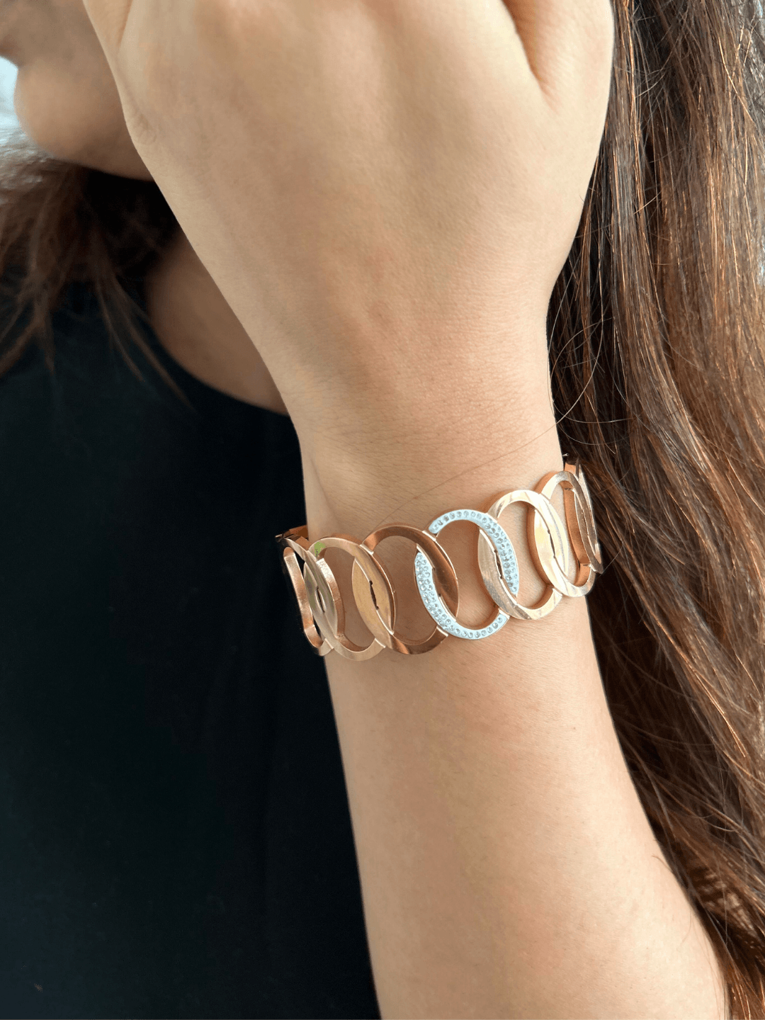Contemporary Oval Bracelet - Zeraki Jewels 