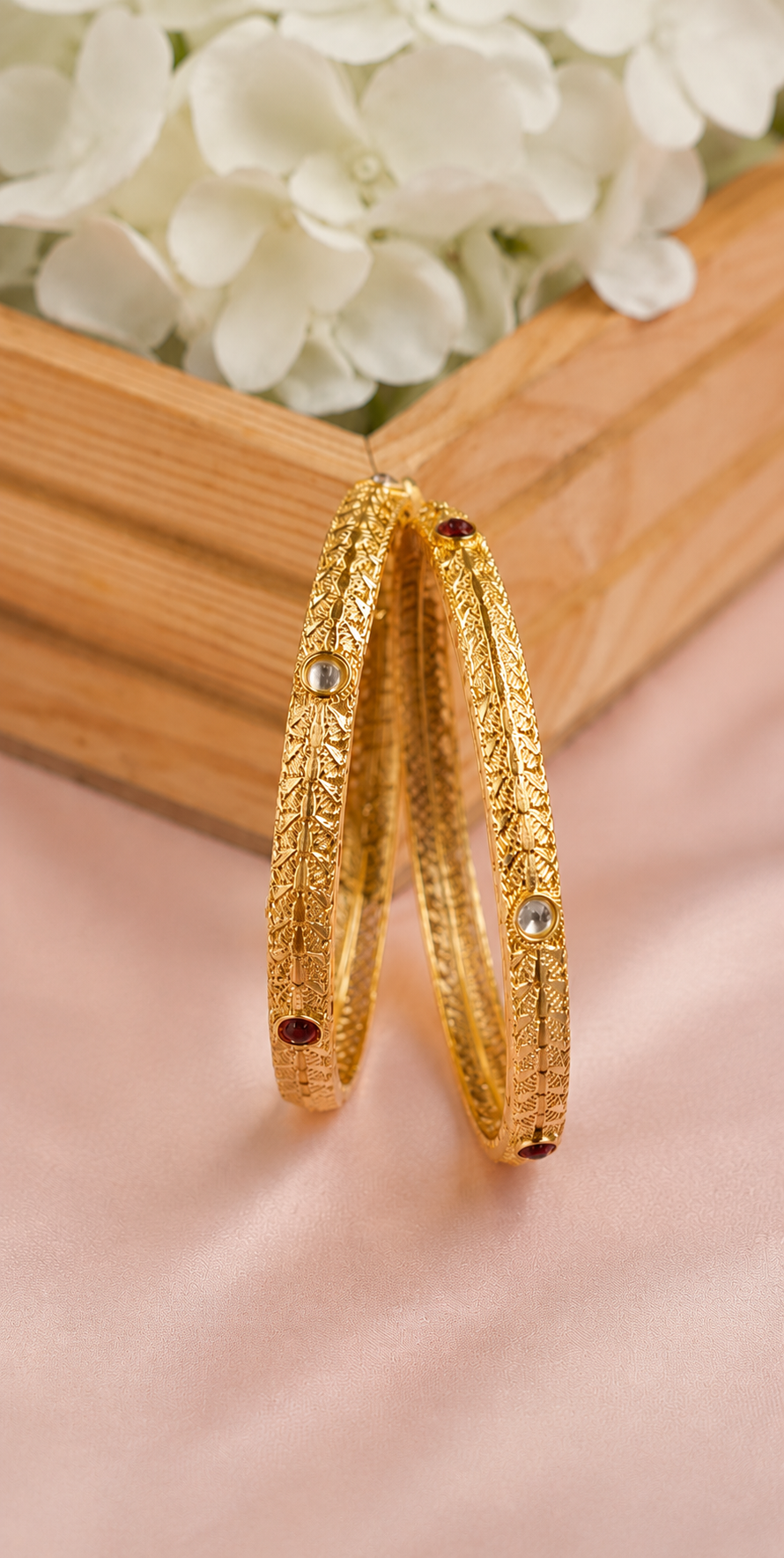 Chetna Bangle (Set of 2)