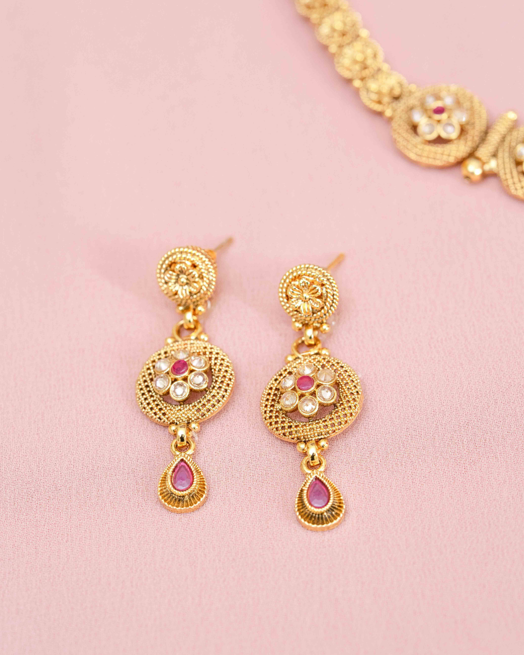 Sudarshini Necklace Set