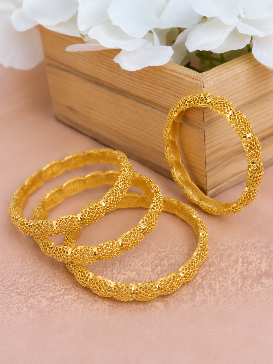 Saroj Bangle (Set of 4)