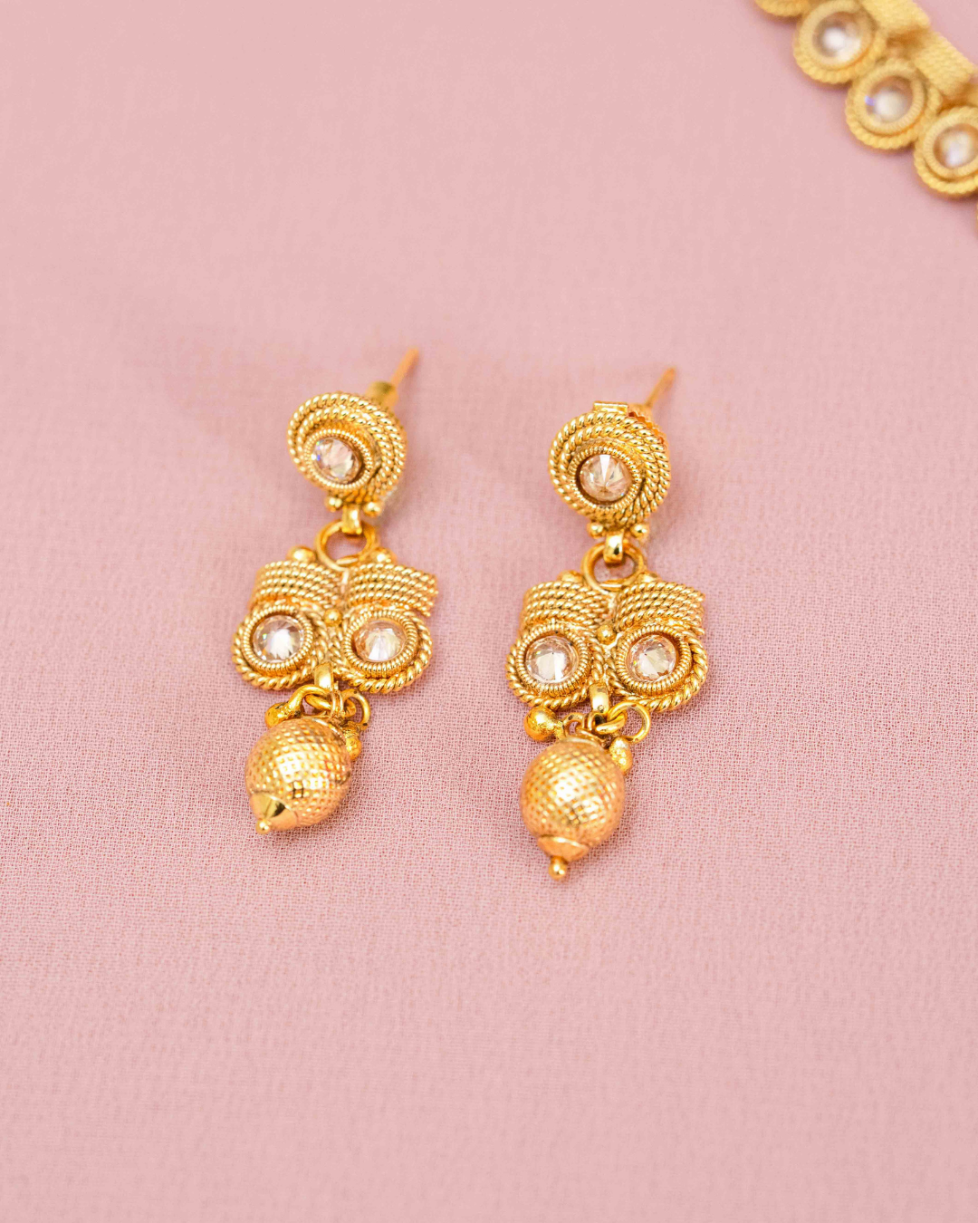 Madhubala Necklace Set