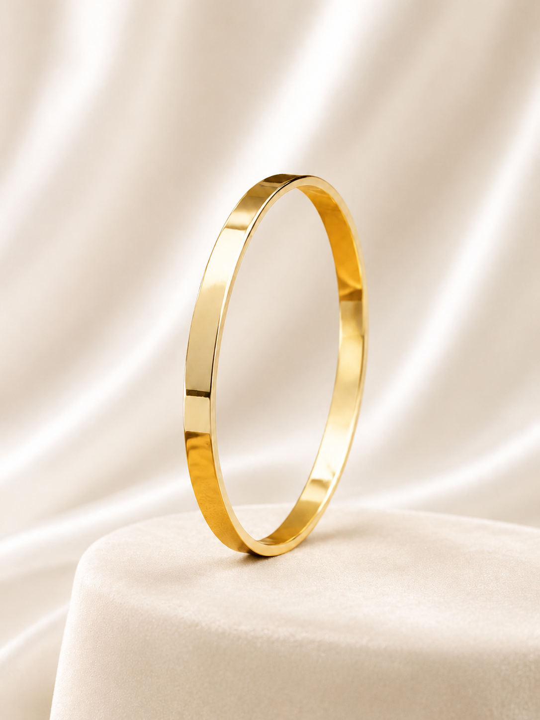 Kavita Bangle Bracelet