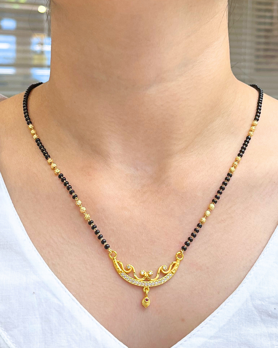 Urmi Mangalsutra