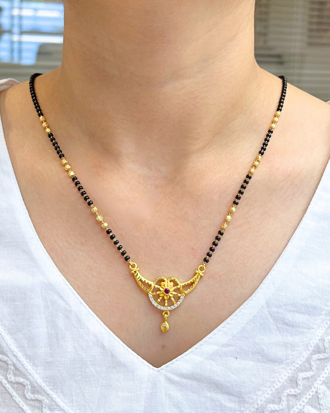 Vinita Mangalsutra