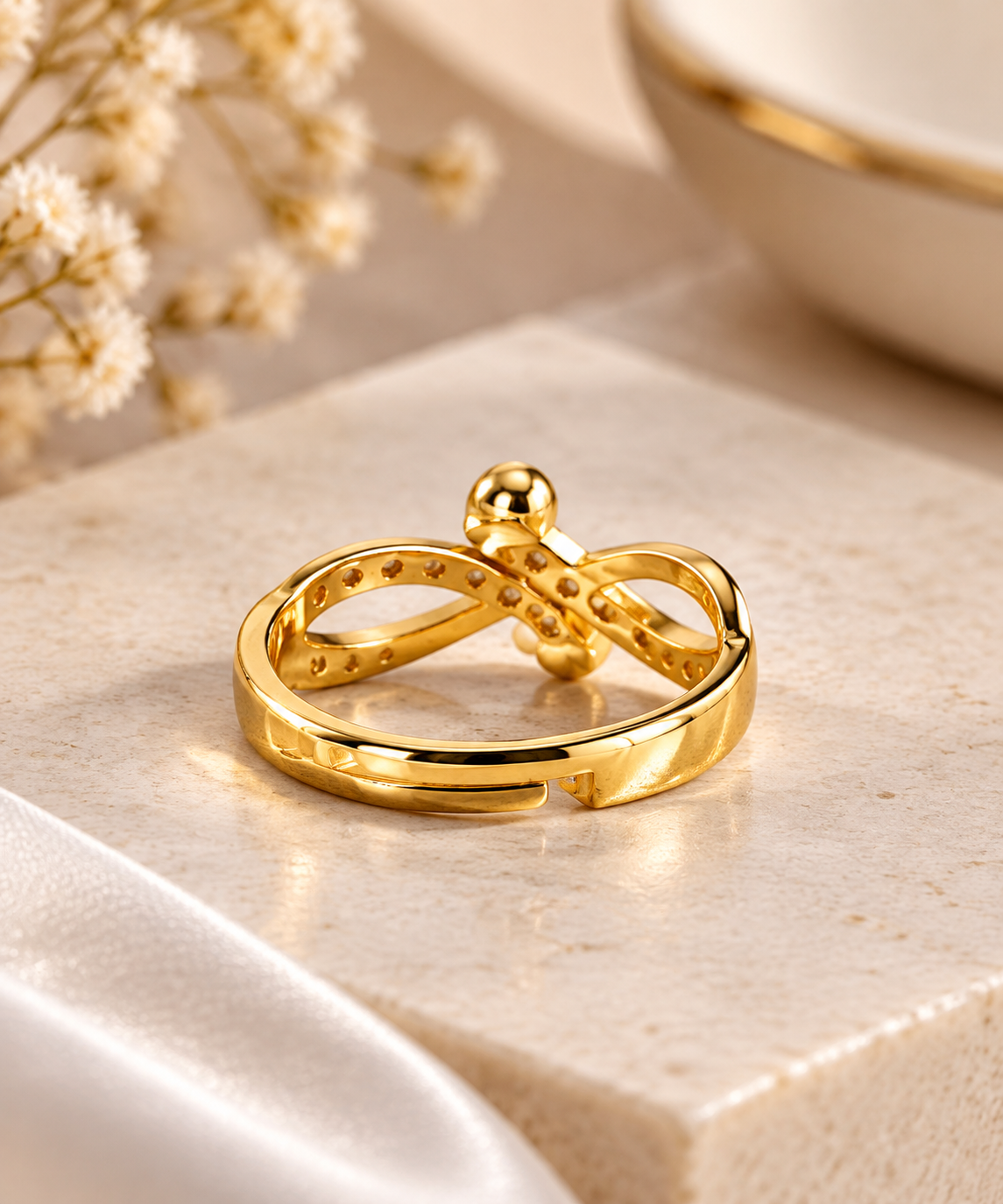 Dyra Adjustable Ring