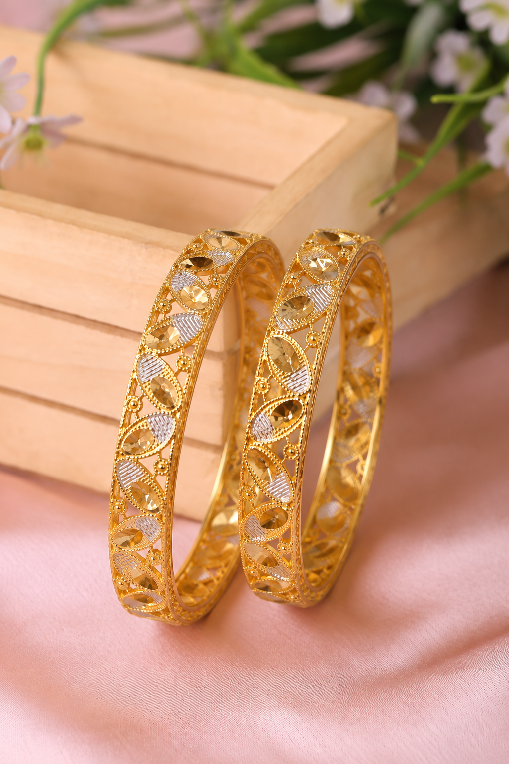 Aashika Bangle ( Set of 2 )