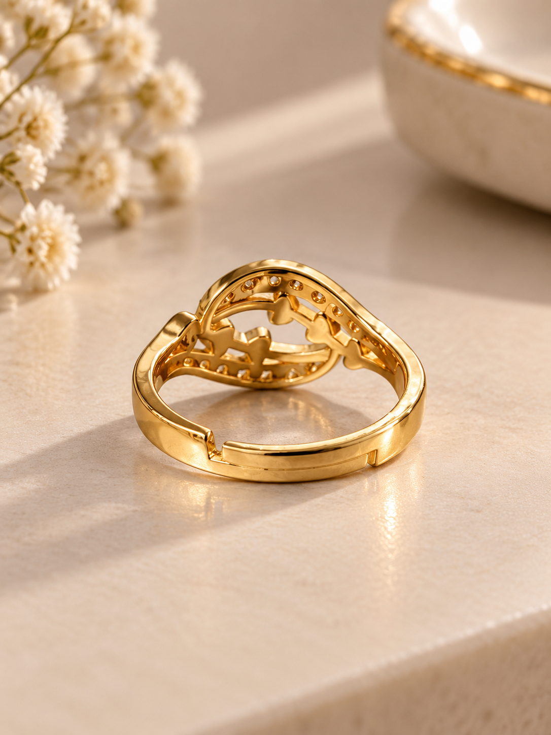 Avella Adjustable Ring