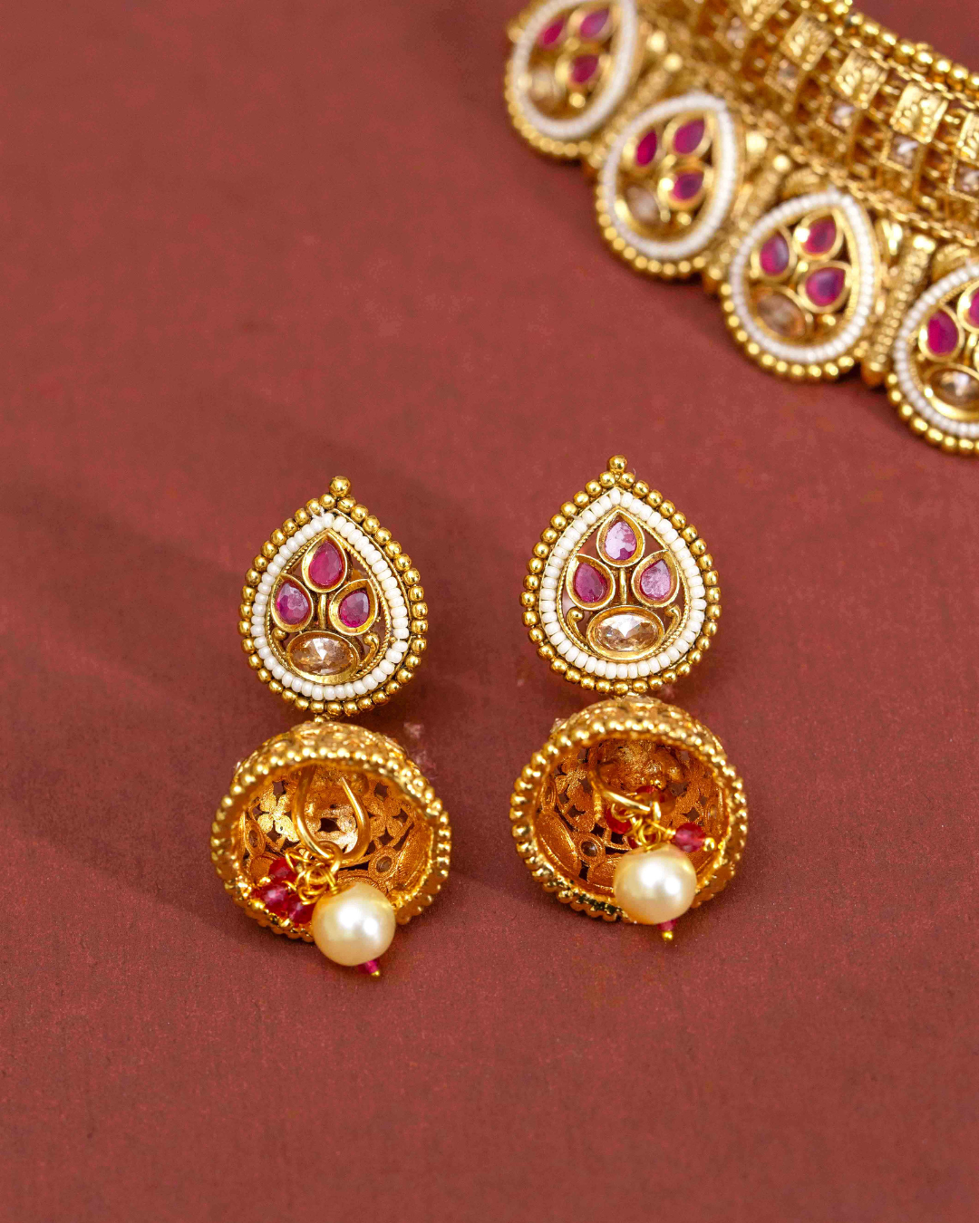 Karnavati Necklace Set