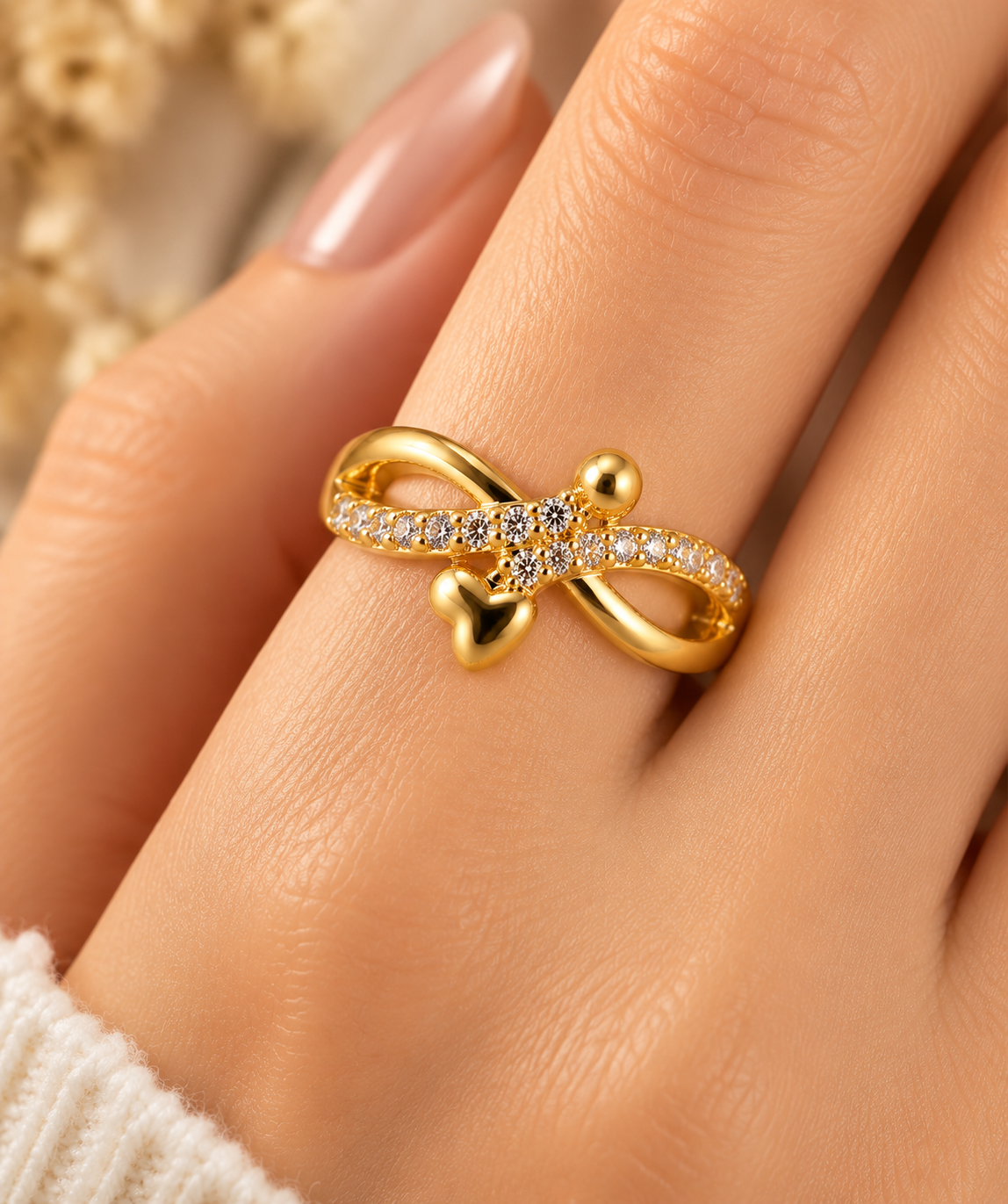 Dyra Adjustable Ring