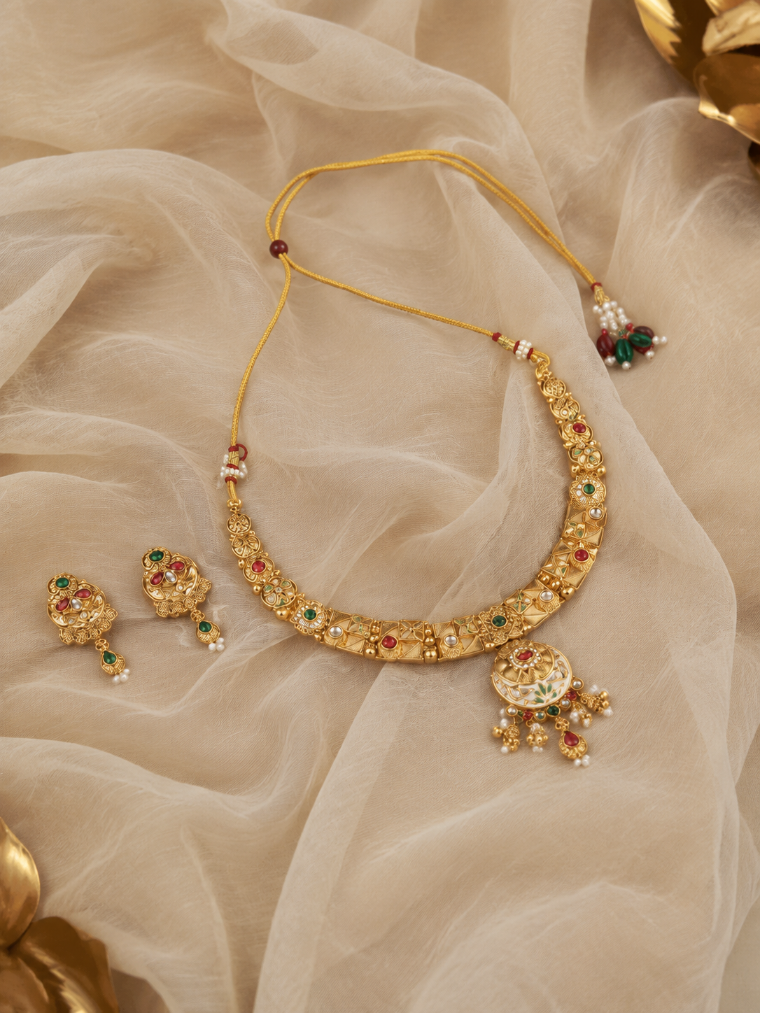 Polki Necklace Set