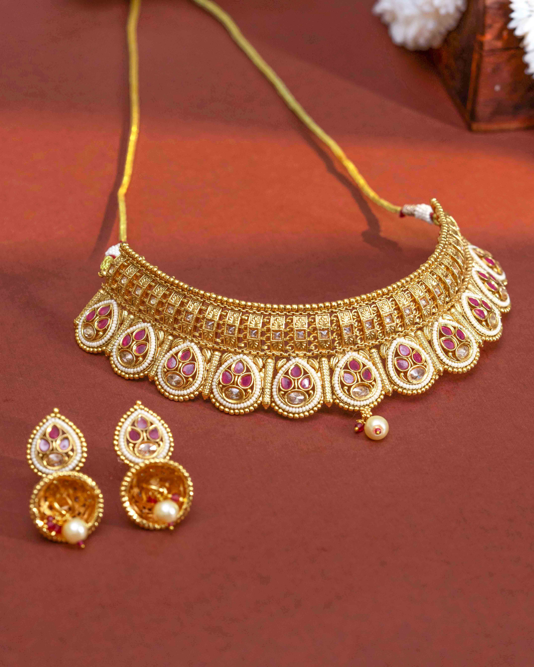 Karnavati Necklace Set