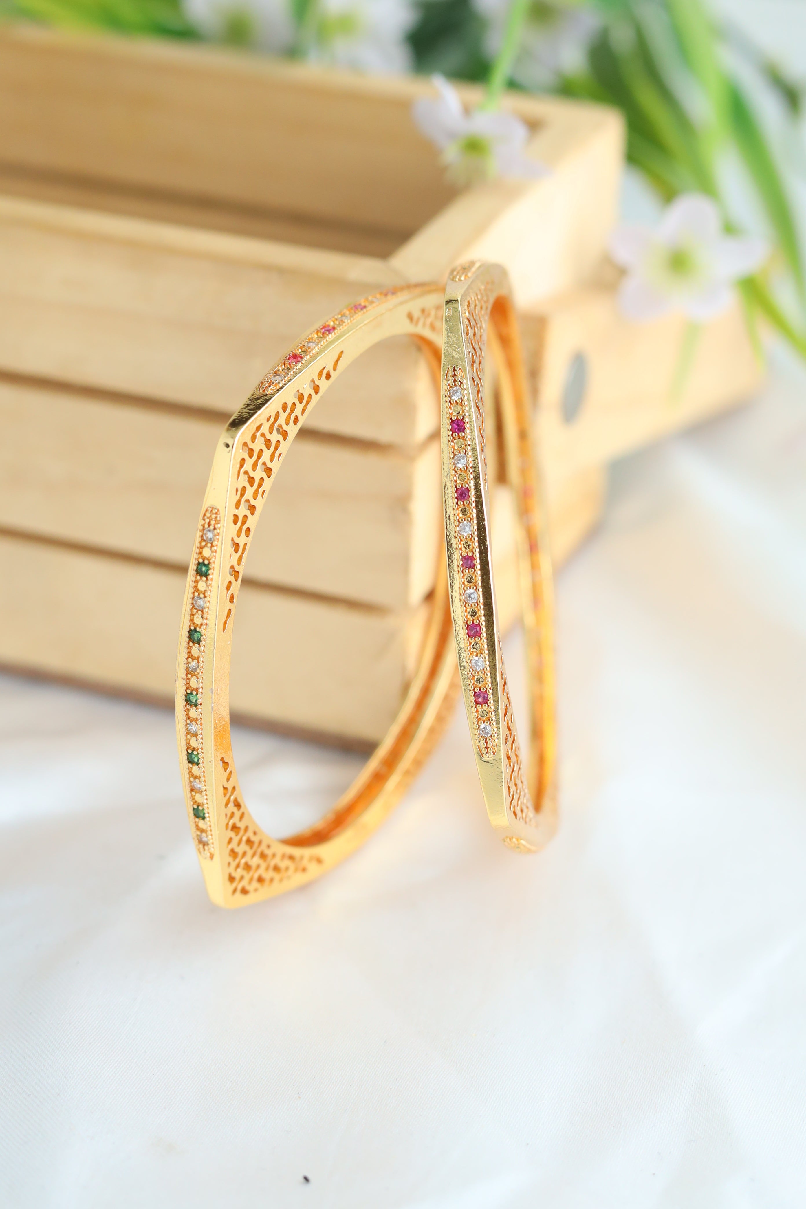 Akshita Bangle ( Set of 2 )