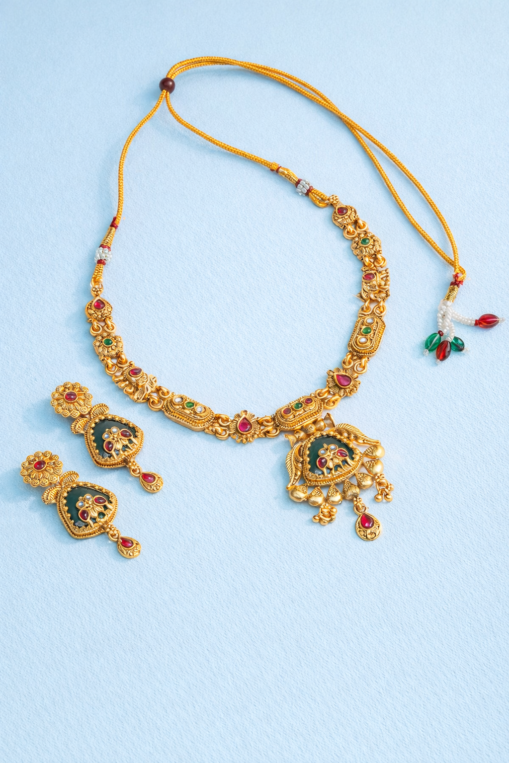 Rangtara Necklace Set