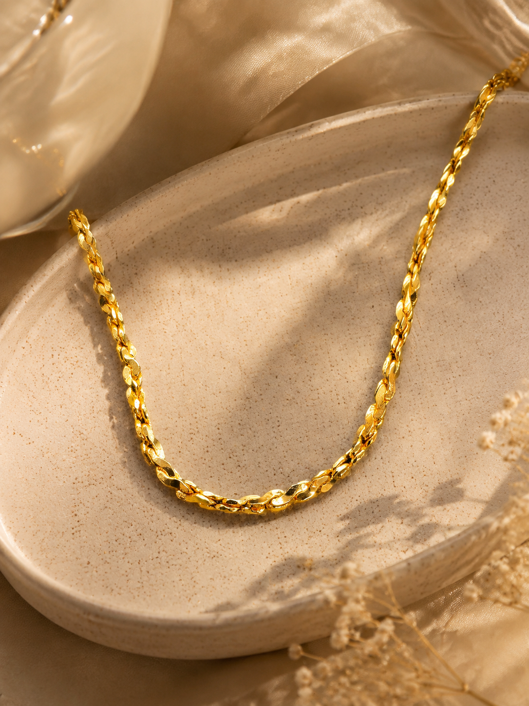 Suzzane Gold Chain