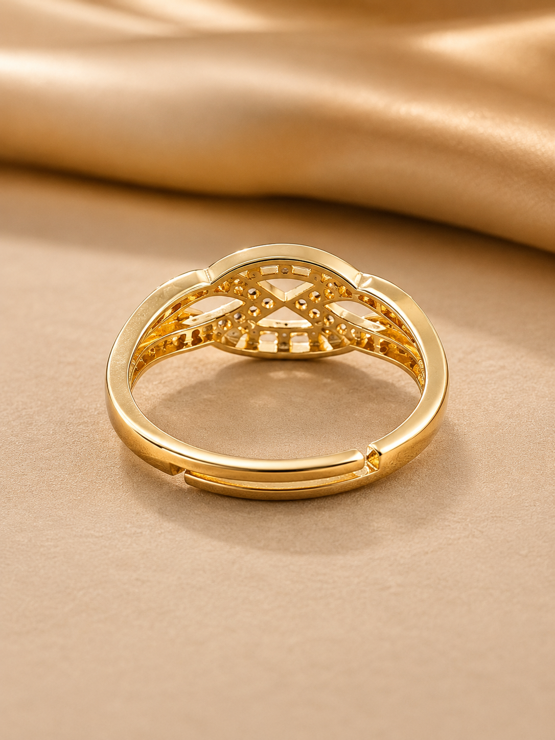 Reina Adjustable Ring