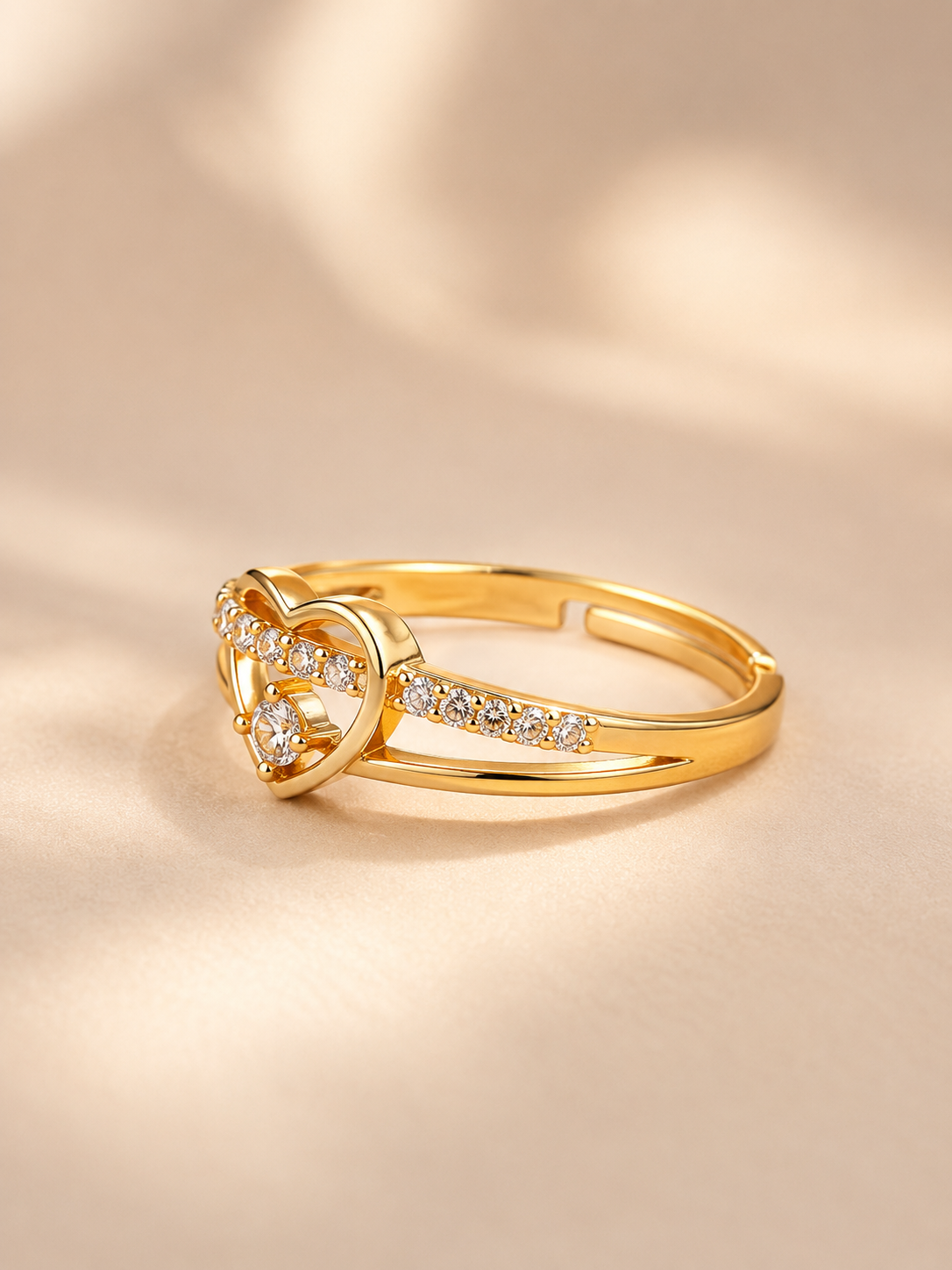 Nessa Adjustable Ring