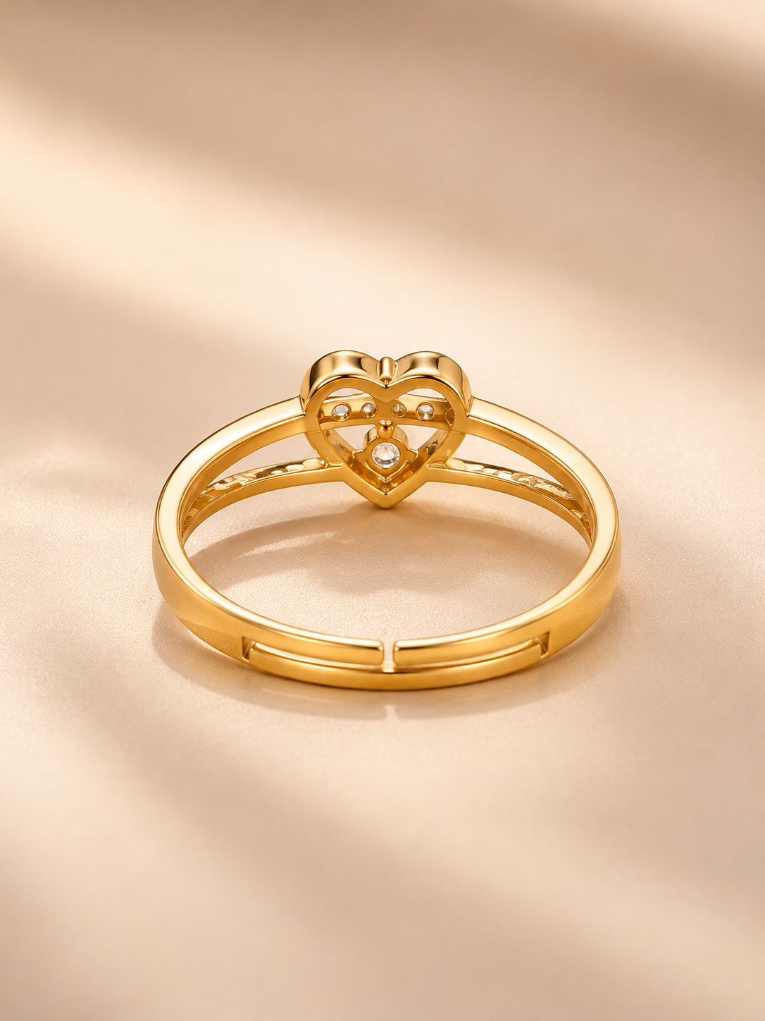 Nessa Adjustable Ring