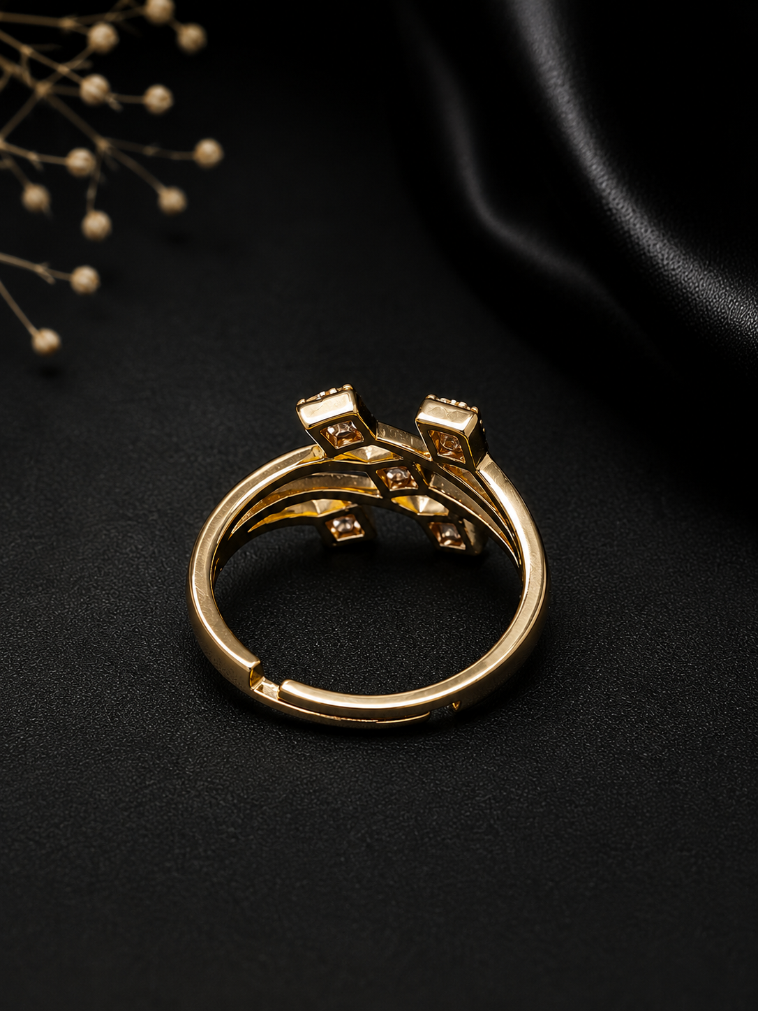 Melina Adjustable Ring