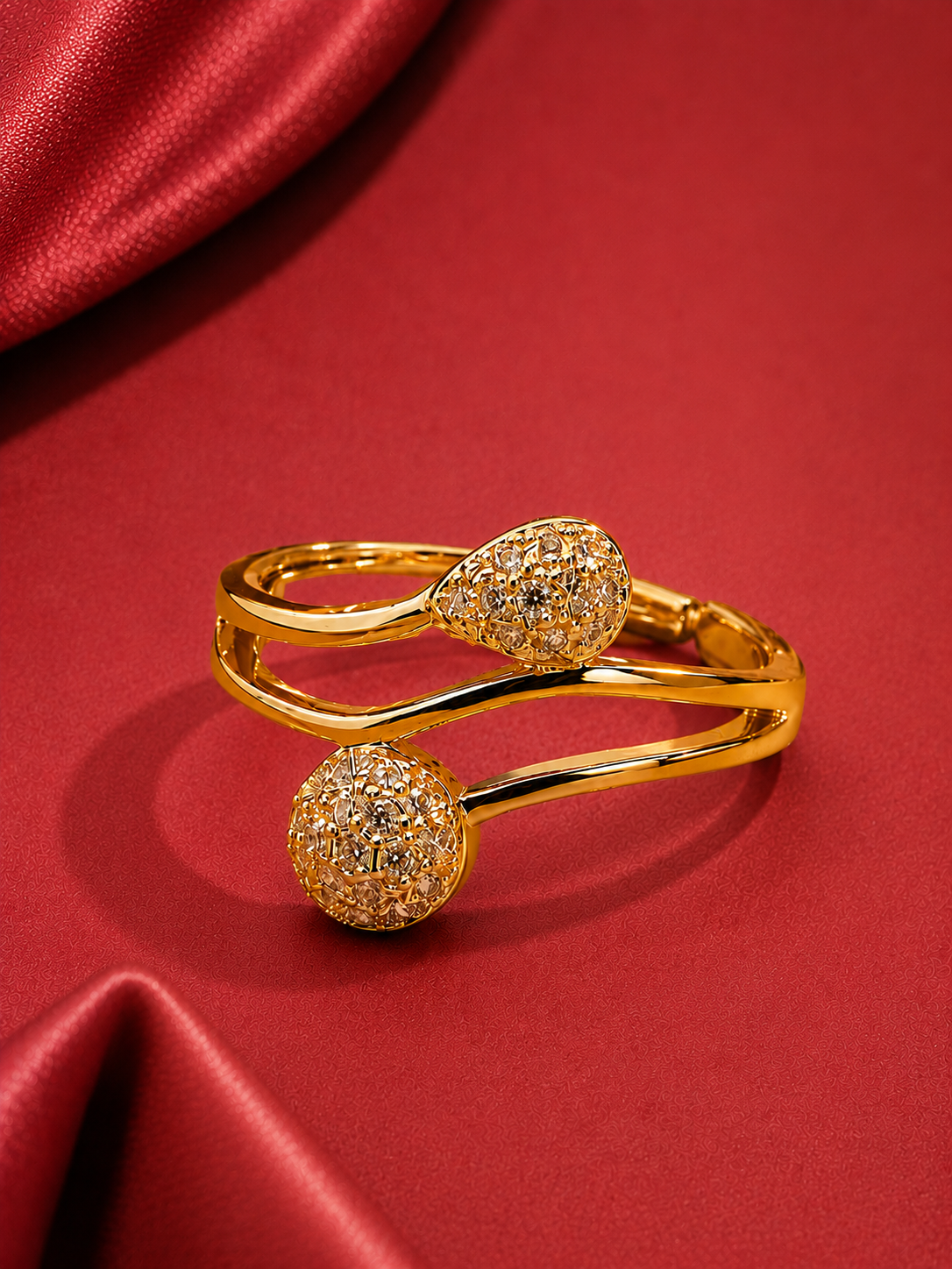Loria Adjustable Ring